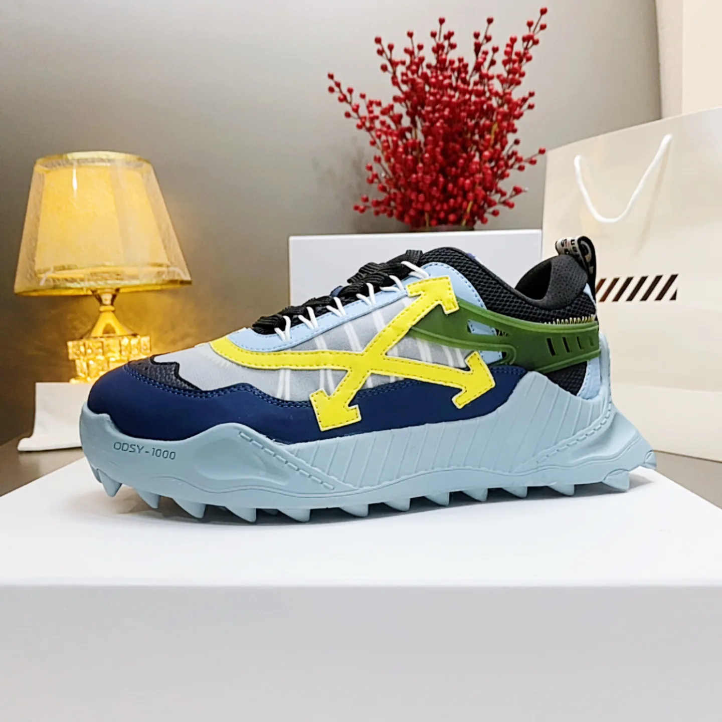 Women's Sneakers OFF-WHITE 17530542