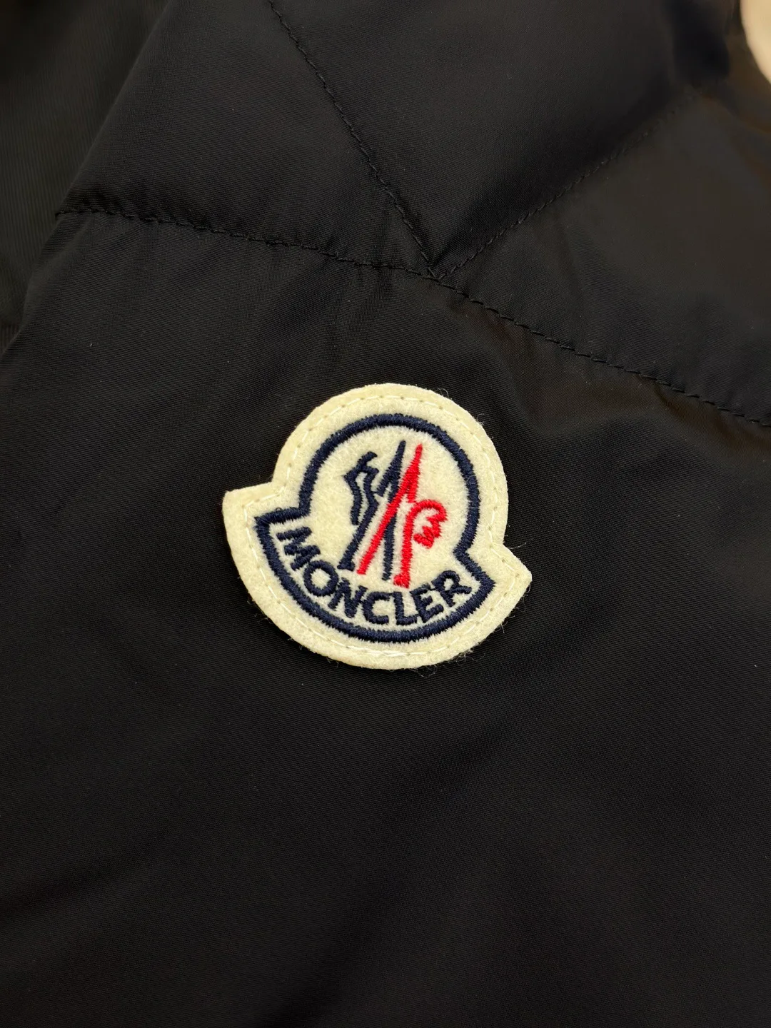 Men's Jackets And Down Jackets MONCLER 18461306