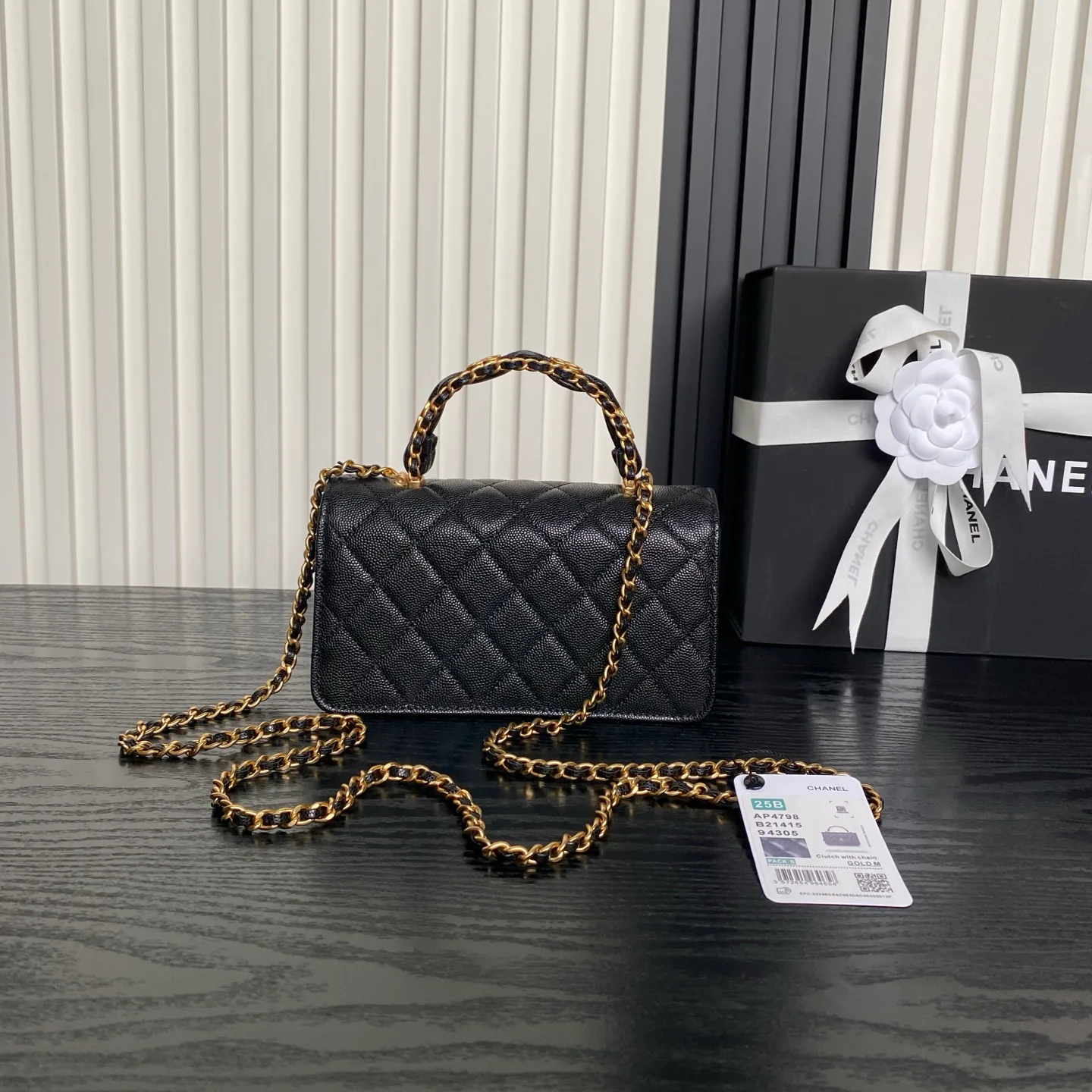 Women's Classic Handbags CHANEL 17364575