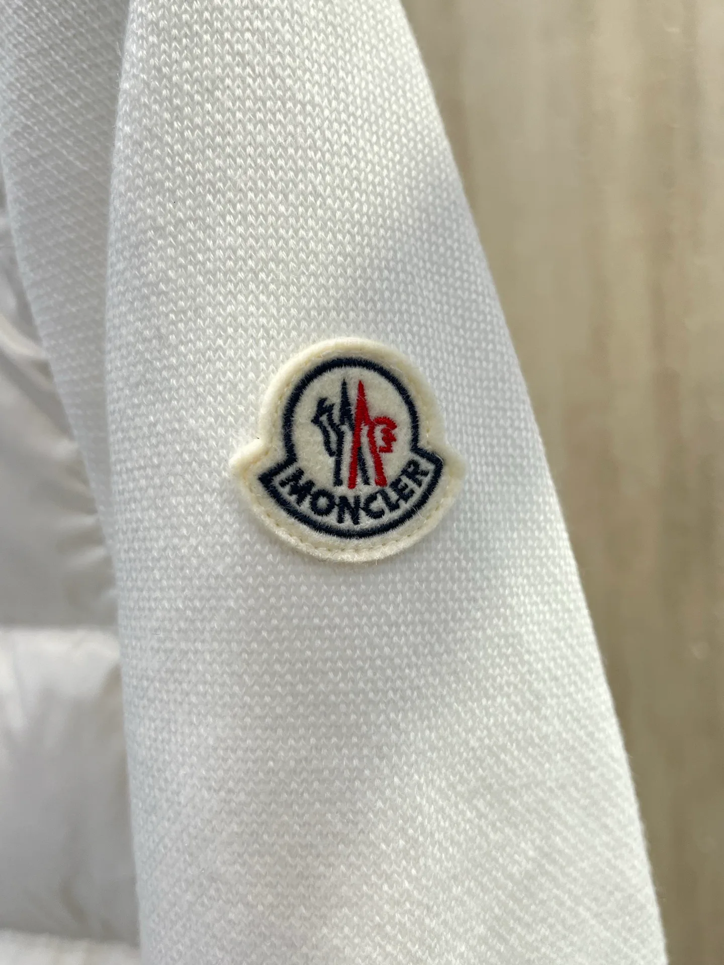 Куртки И Пуховики Мужские Moncler 18683938