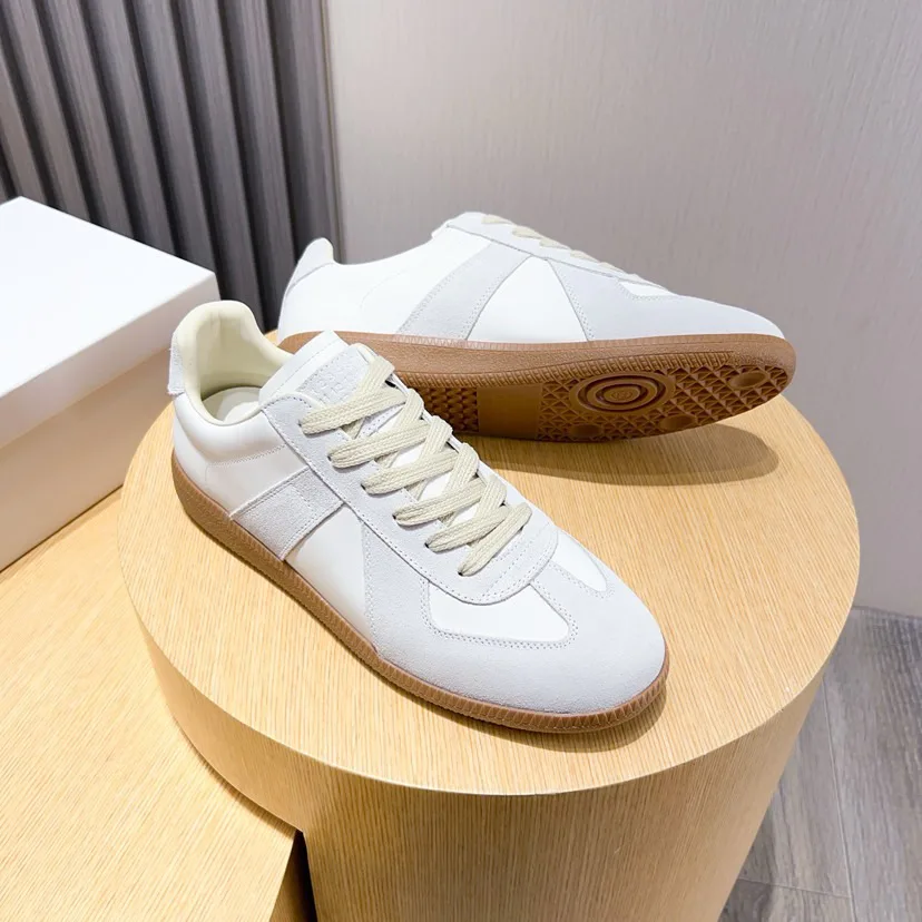 Women's Sneakers MAISON MARGIELA 17286705