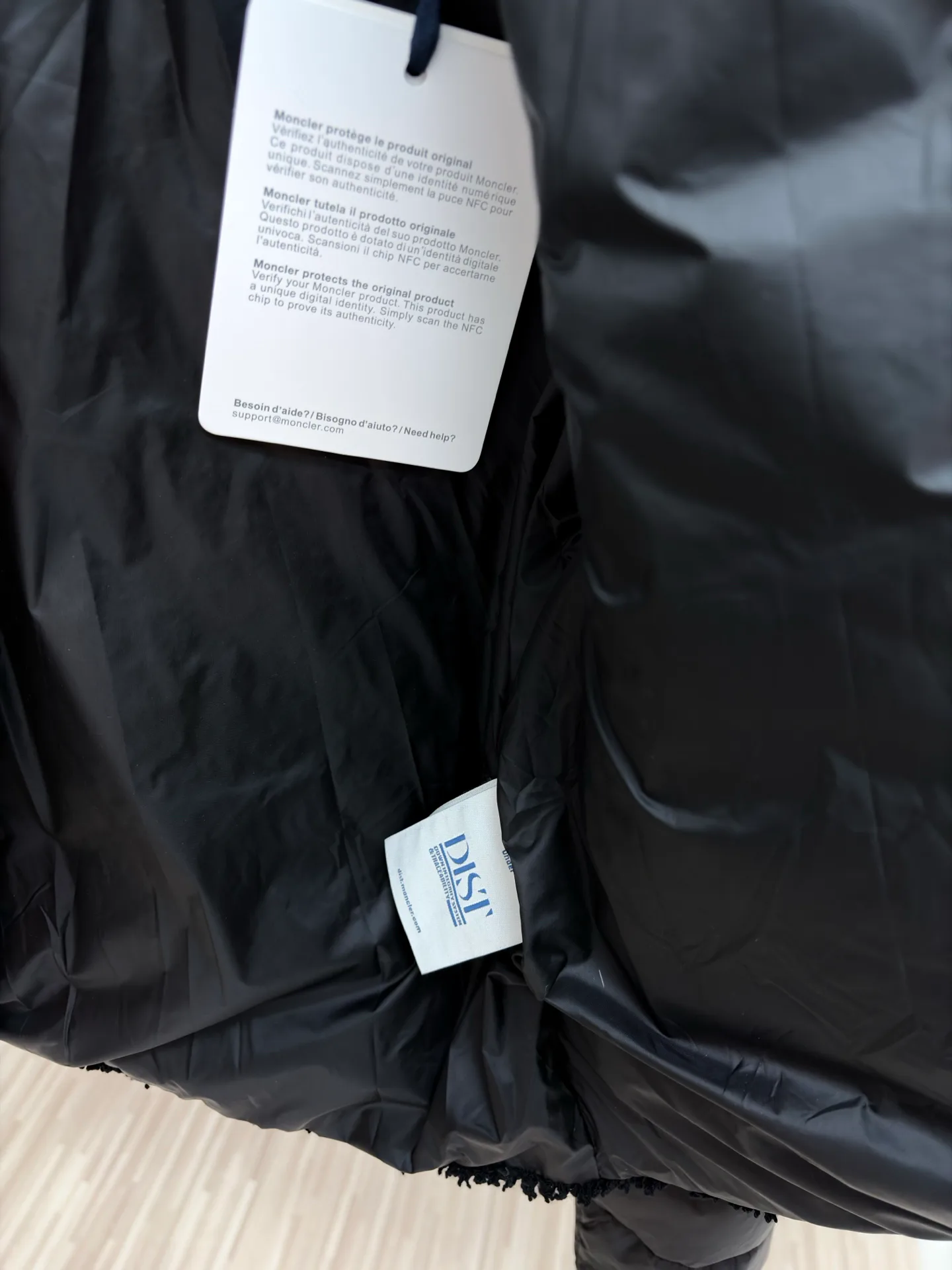 Men's Jackets And Down Jackets MONCLER 18029595