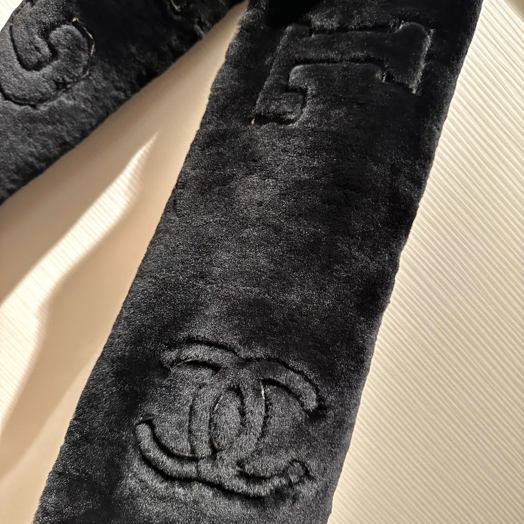 Scarves CHANEL 18347779