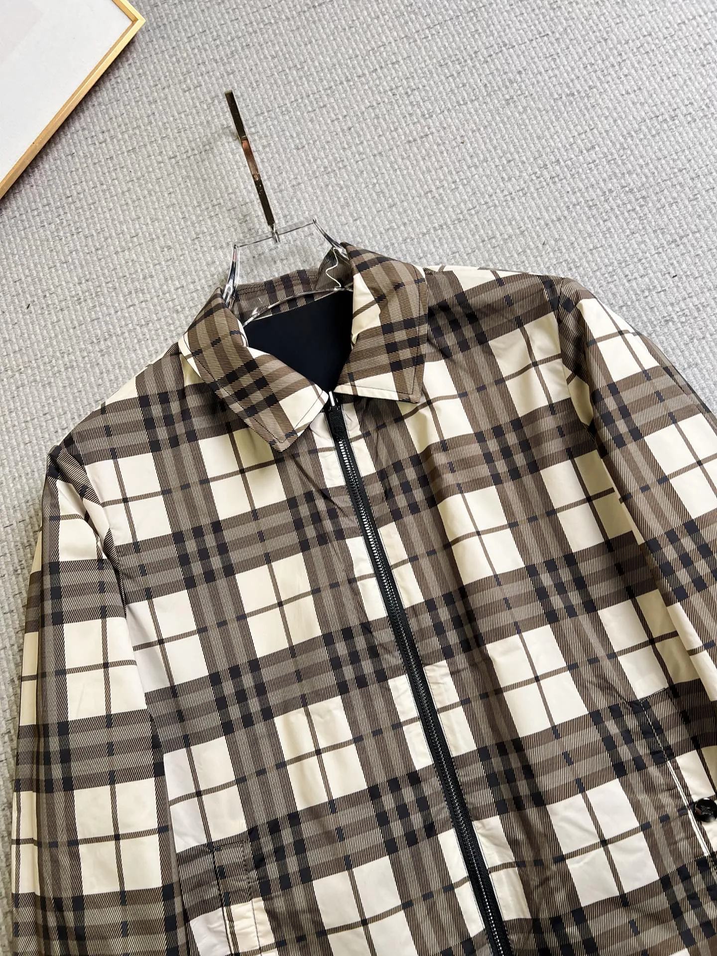 Men's Jackets And Down Jackets BURBERRY 18098401