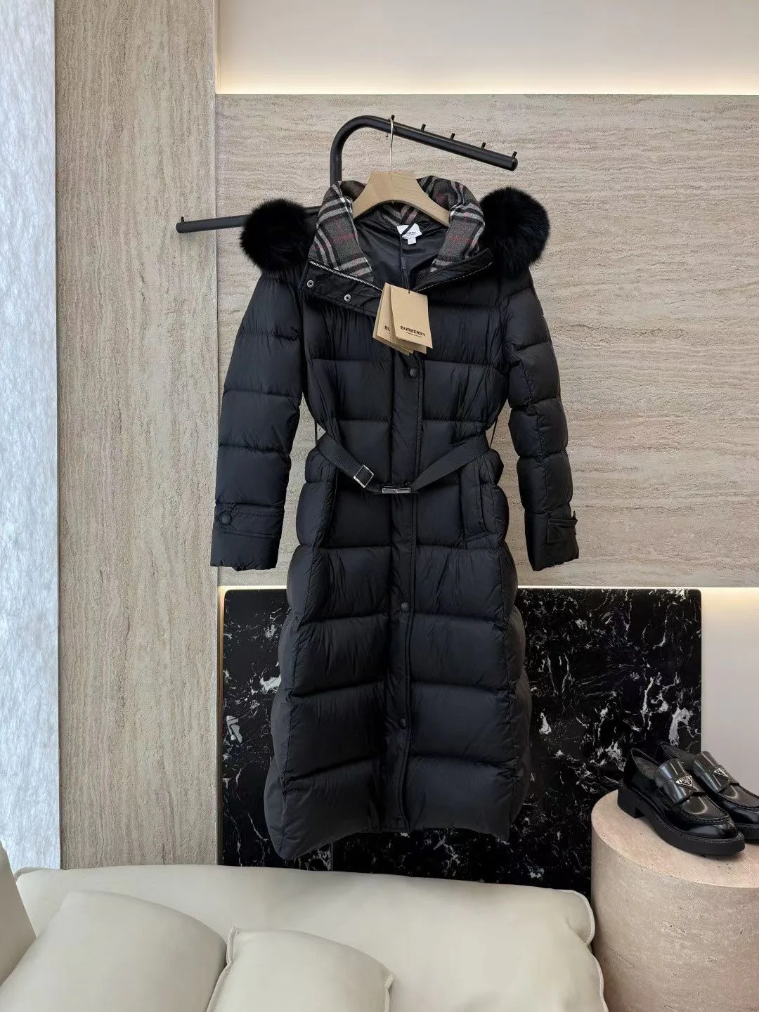 Women's Jackets And Down Jackets BURBERRY 18169334