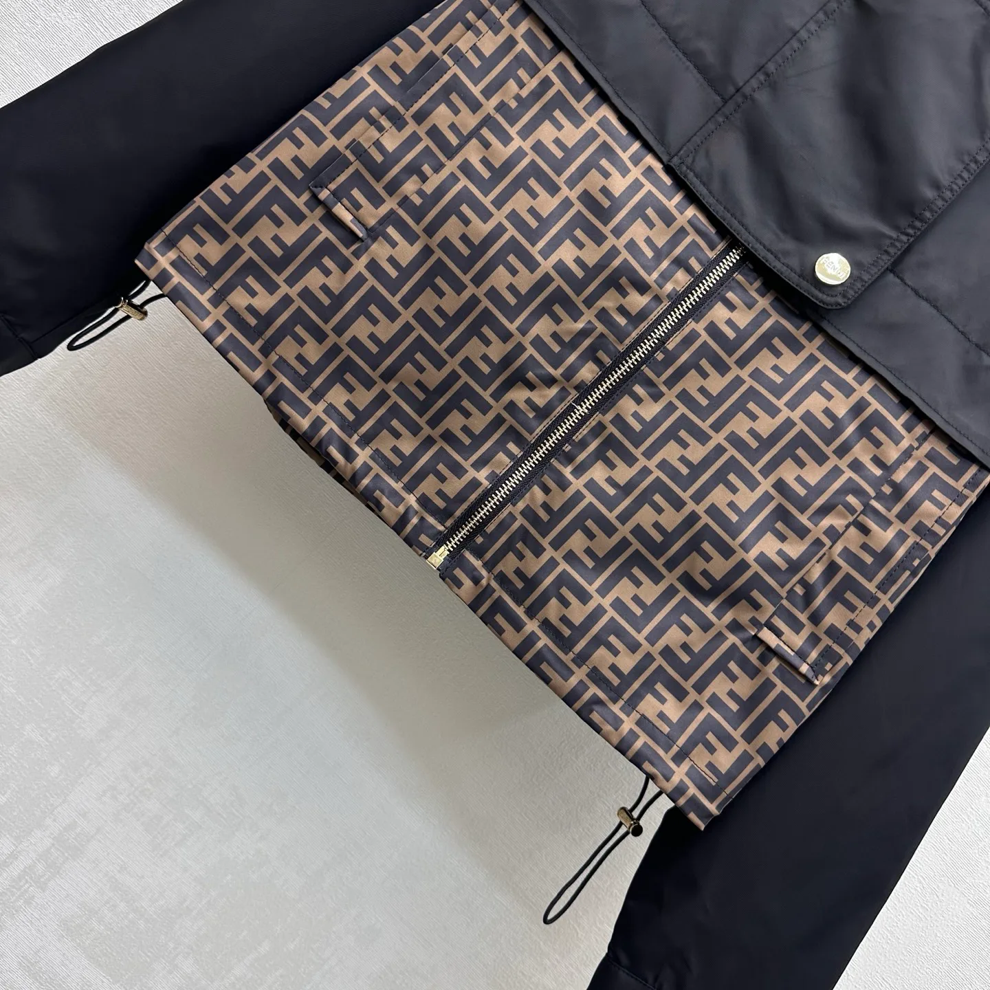 Women's Jackets And Down Jackets FENDI 18279135