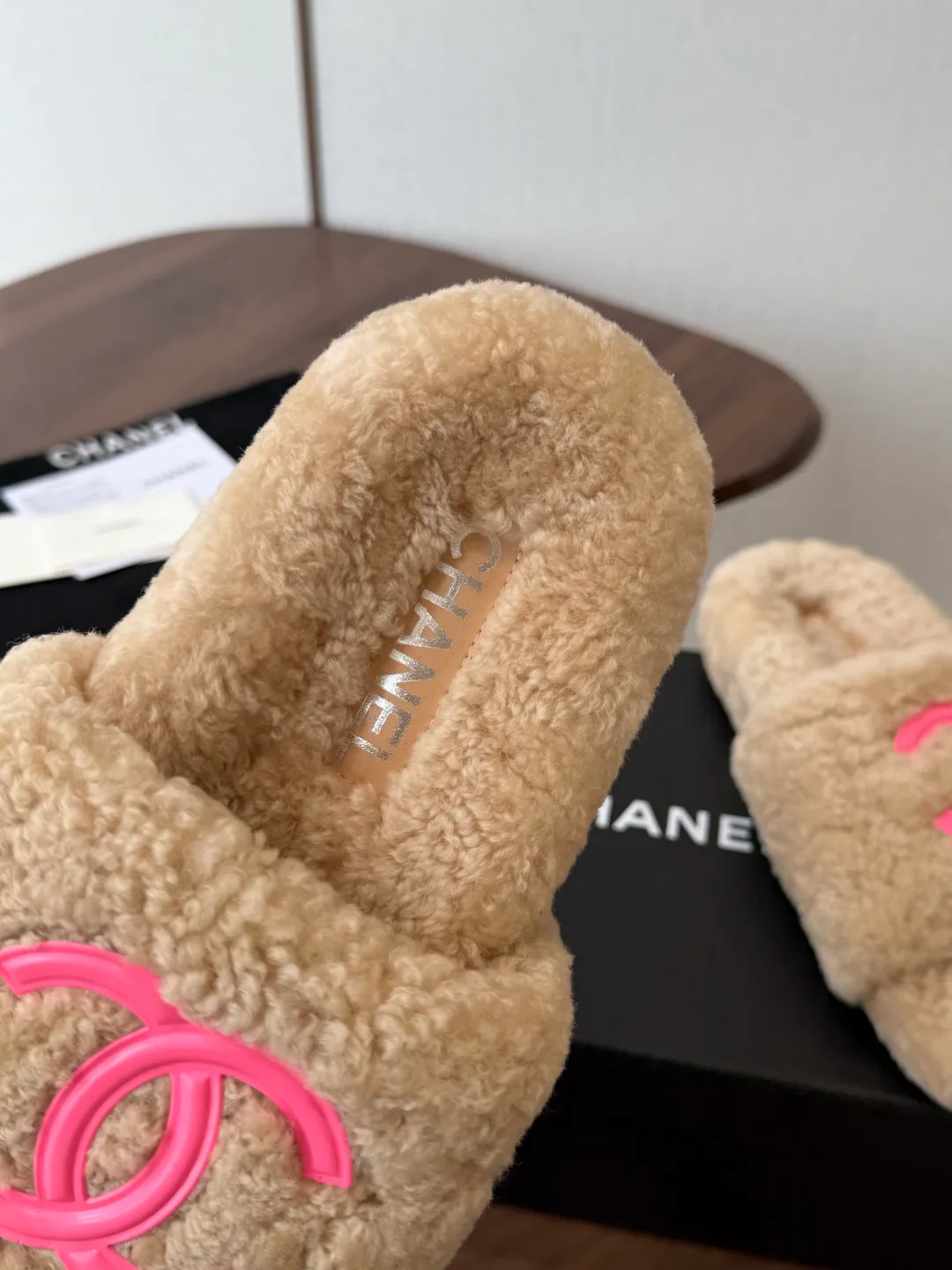 Women's Slippers CHANEL 18357266