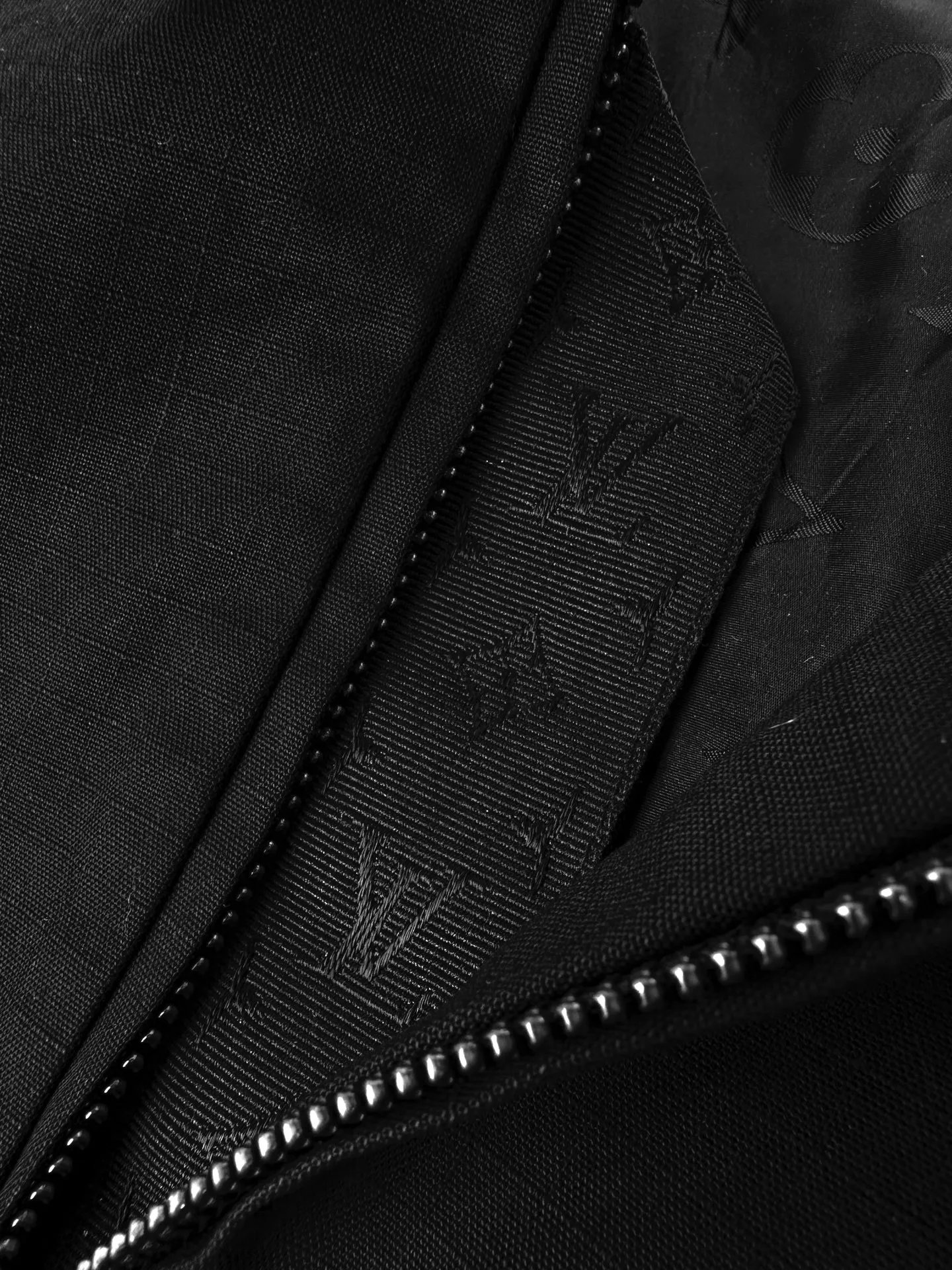 Men's Jackets And Down Jackets LOUIS VUITTON 18237089
