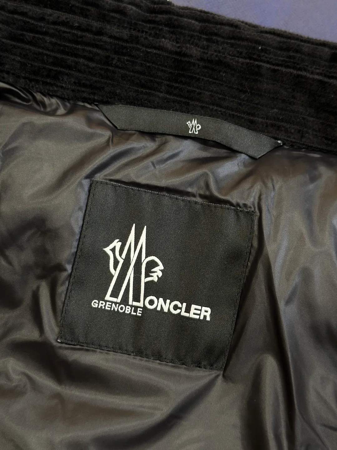 Men's Jackets And Down Jackets MONCLER 18209781