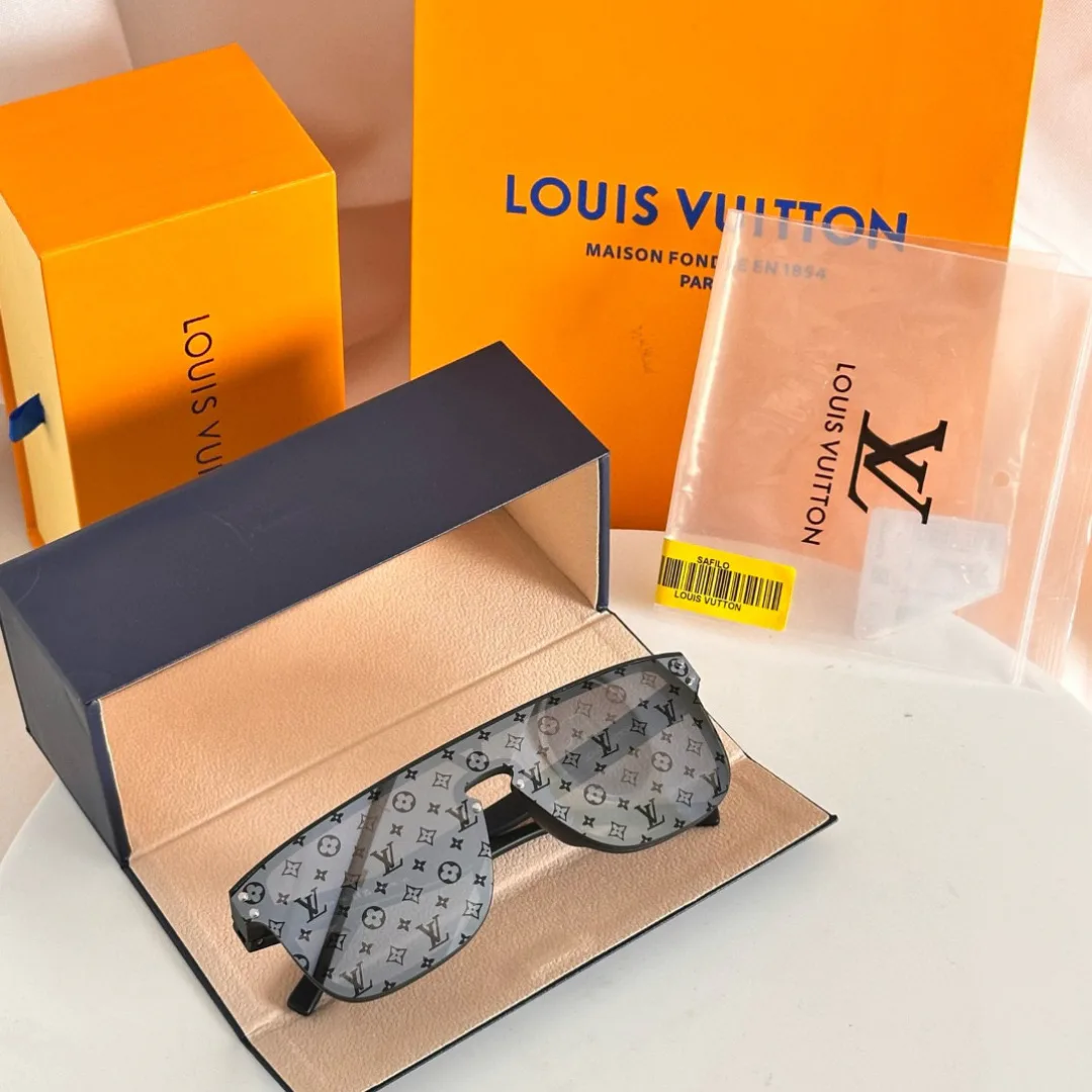 Glasses LOUIS VUITTON 17350195