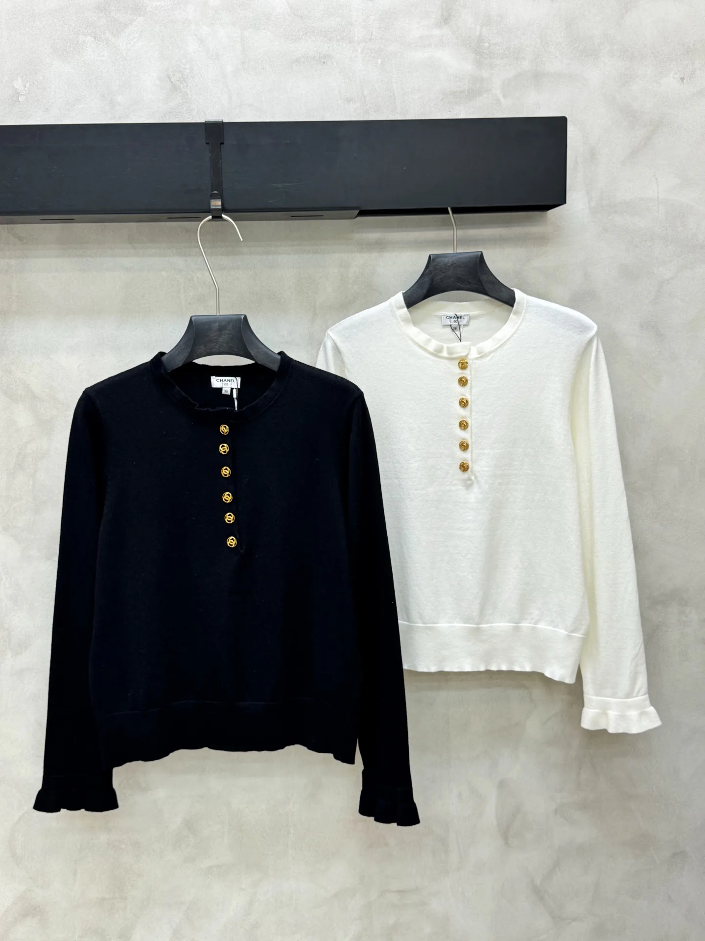 Women's Jumpers And Sweaters CHANEL 18138419