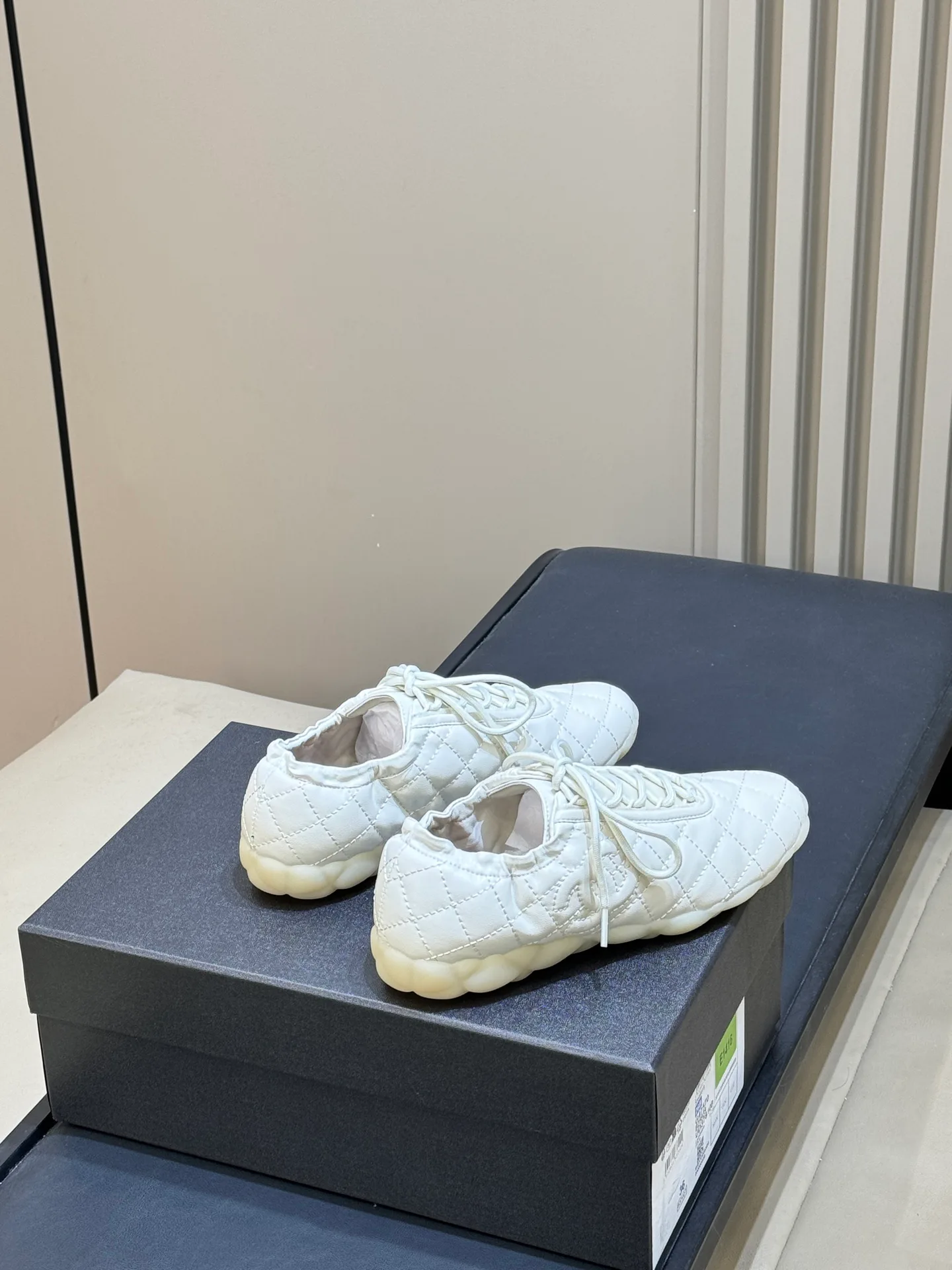 Women's Sneakers CHANEL 18072928