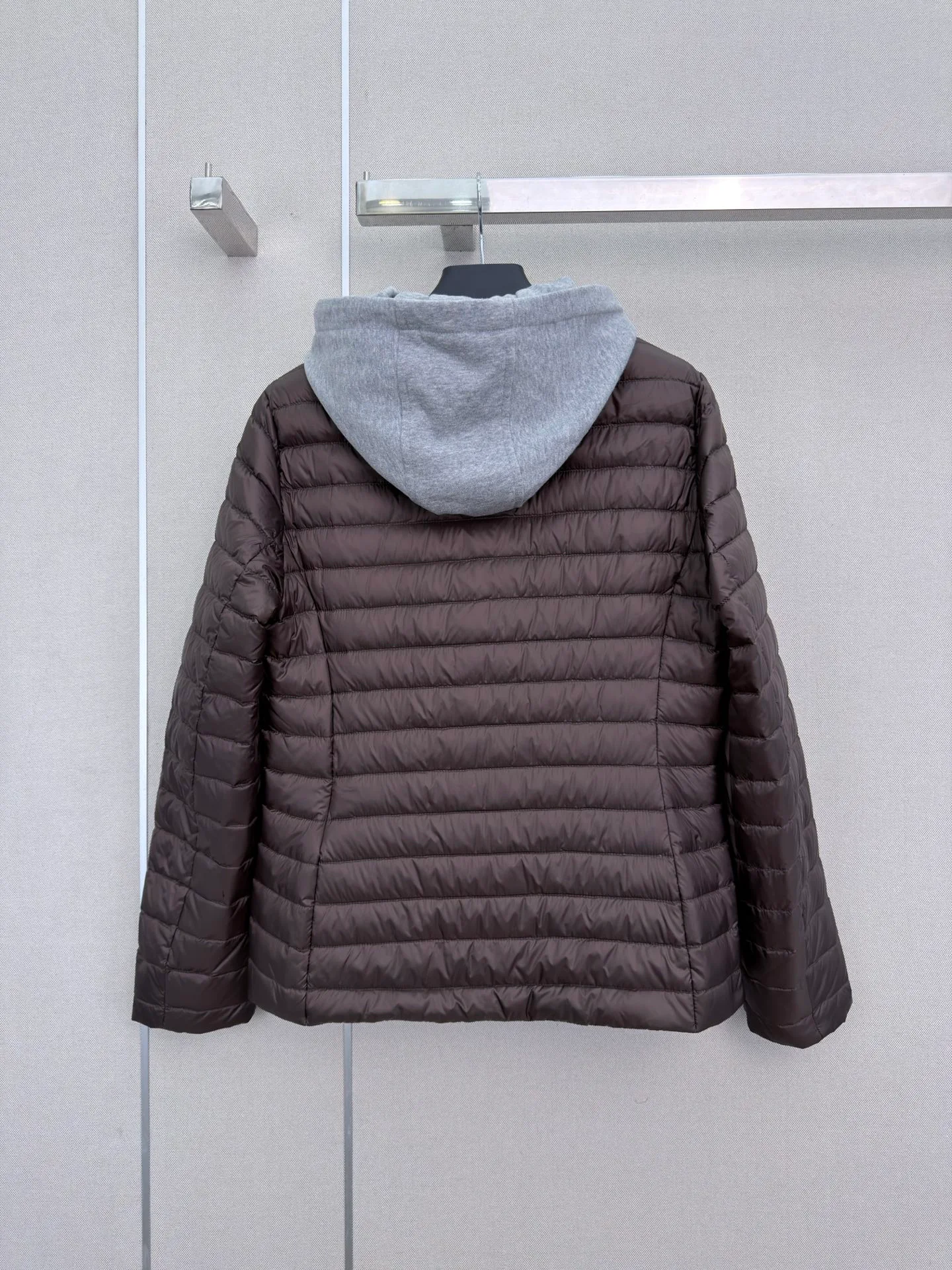 Women's Jackets And Down Jackets PRADA 18185818