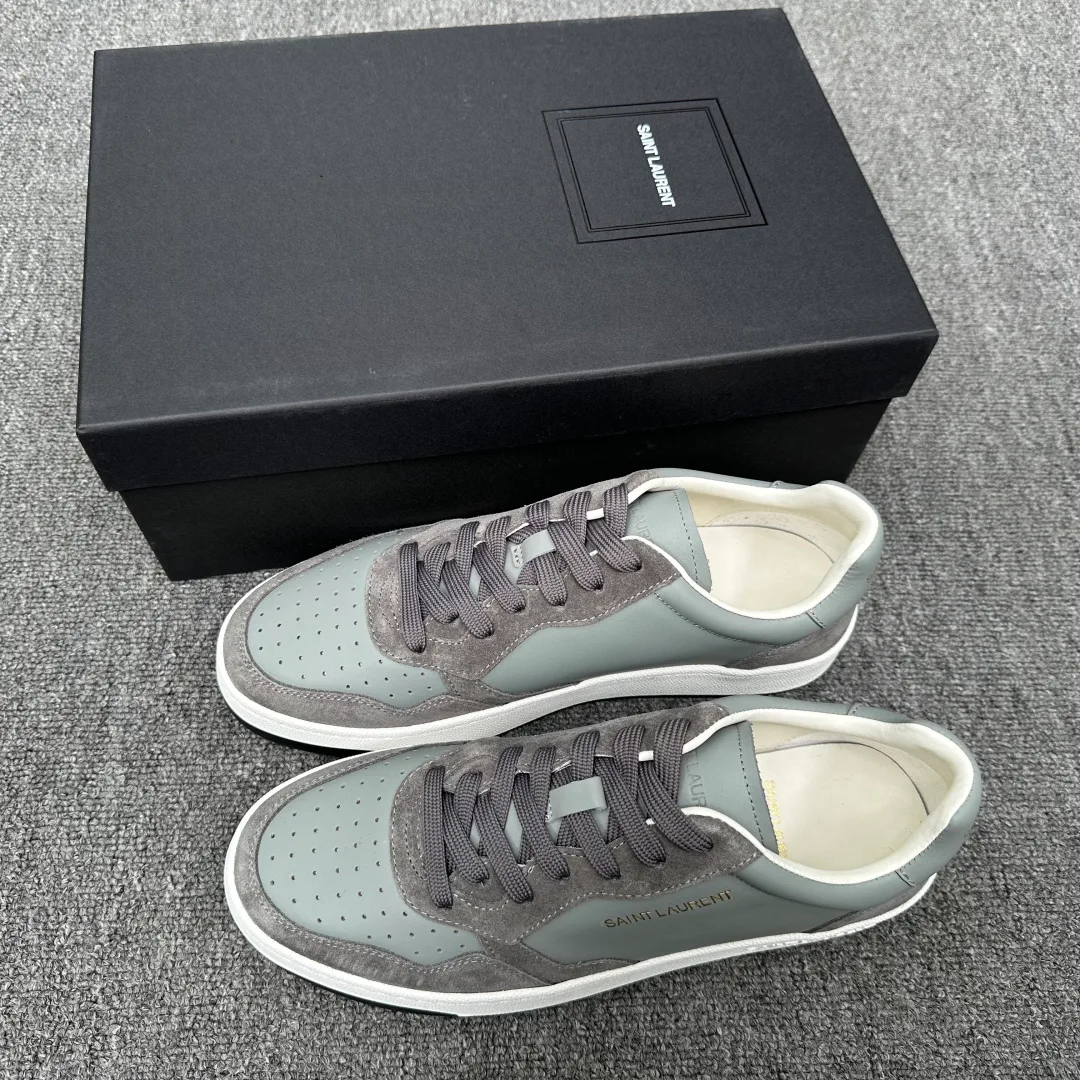 Men's Sneakers SAINT LAURENT 18076382