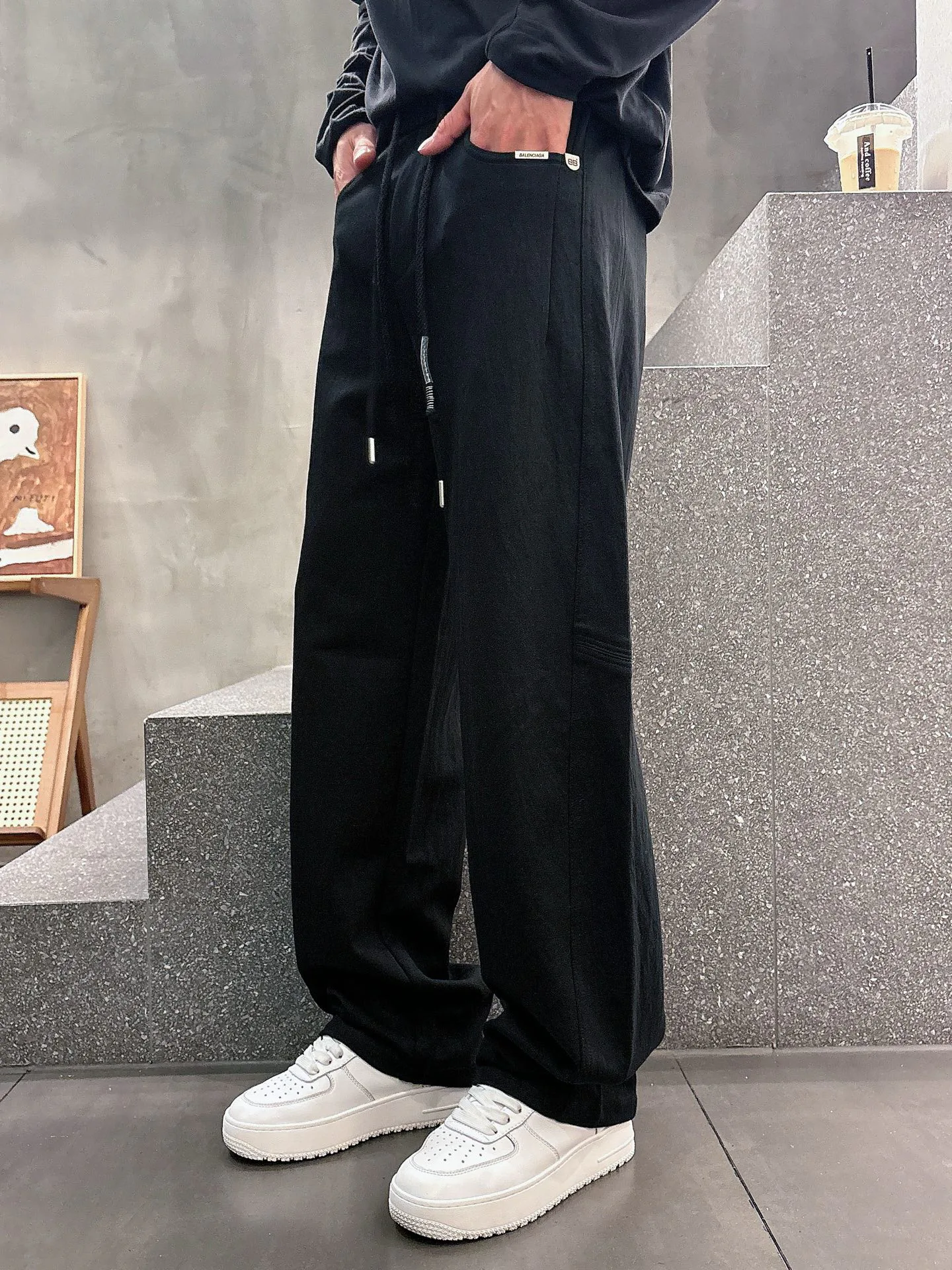 Men's Trousers BALENCIAGA 18399249