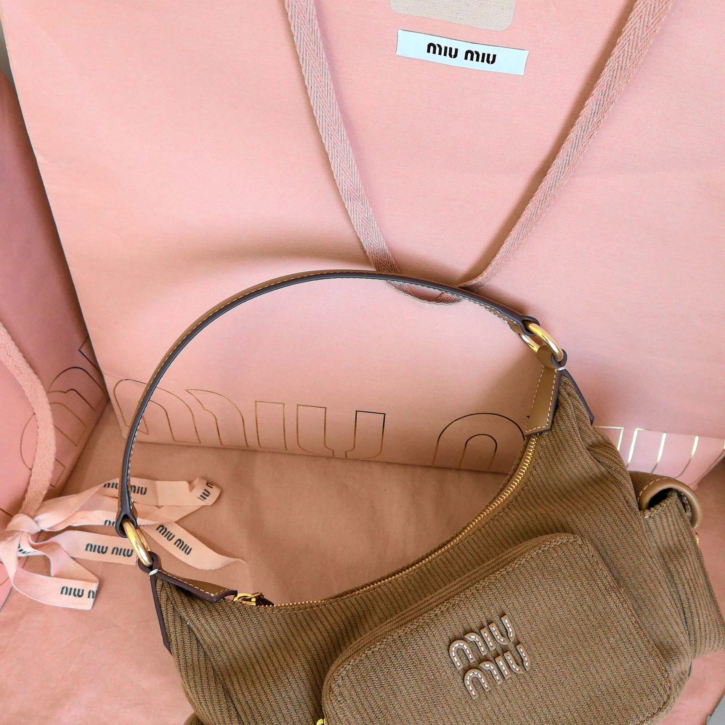 Классические Сумки Женские Miu Miu 18602484