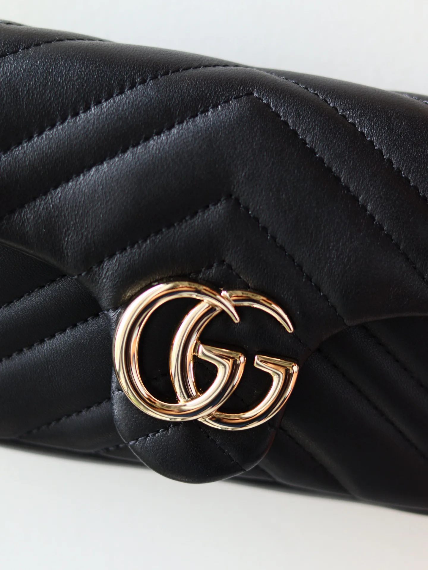 Women's Classic Handbags GUCCI 17948099