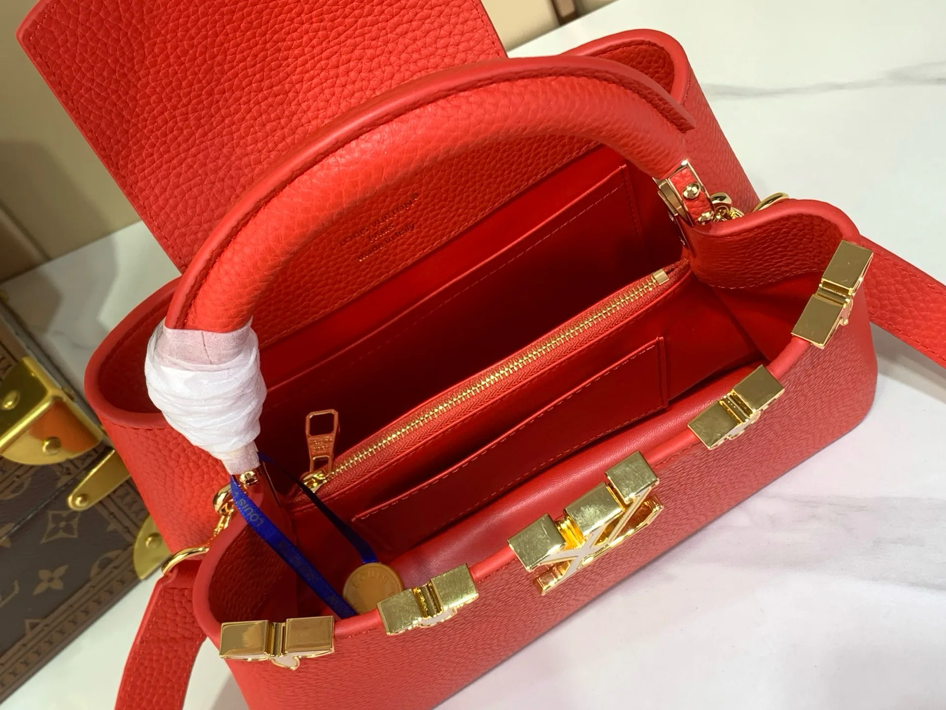 Women's Classic Handbags LOUIS VUITTON 17499354