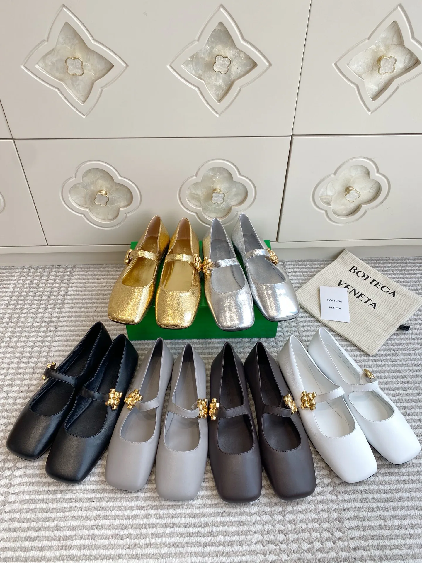 Women's Ballet Flats BOTTEGA VENETA 18135162