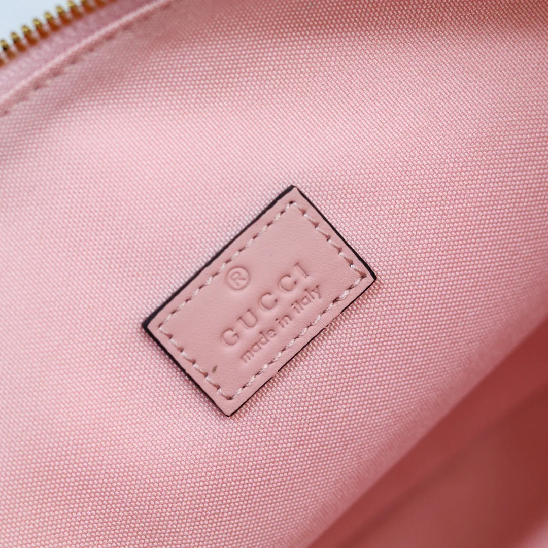 Women's Classic Handbags GUCCI 17947491