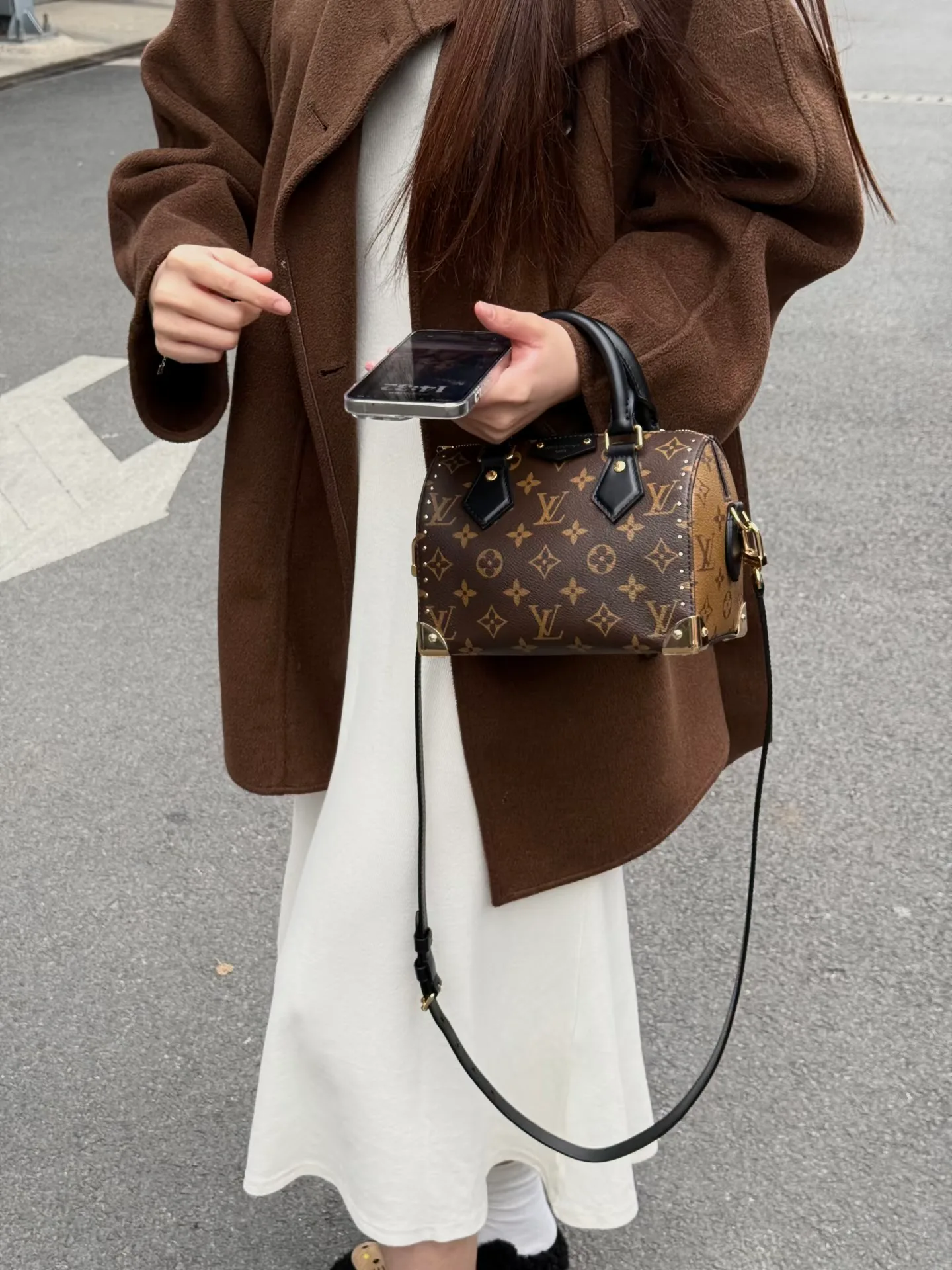 Women's Classic Handbags LOUIS VUITTON 18148120
