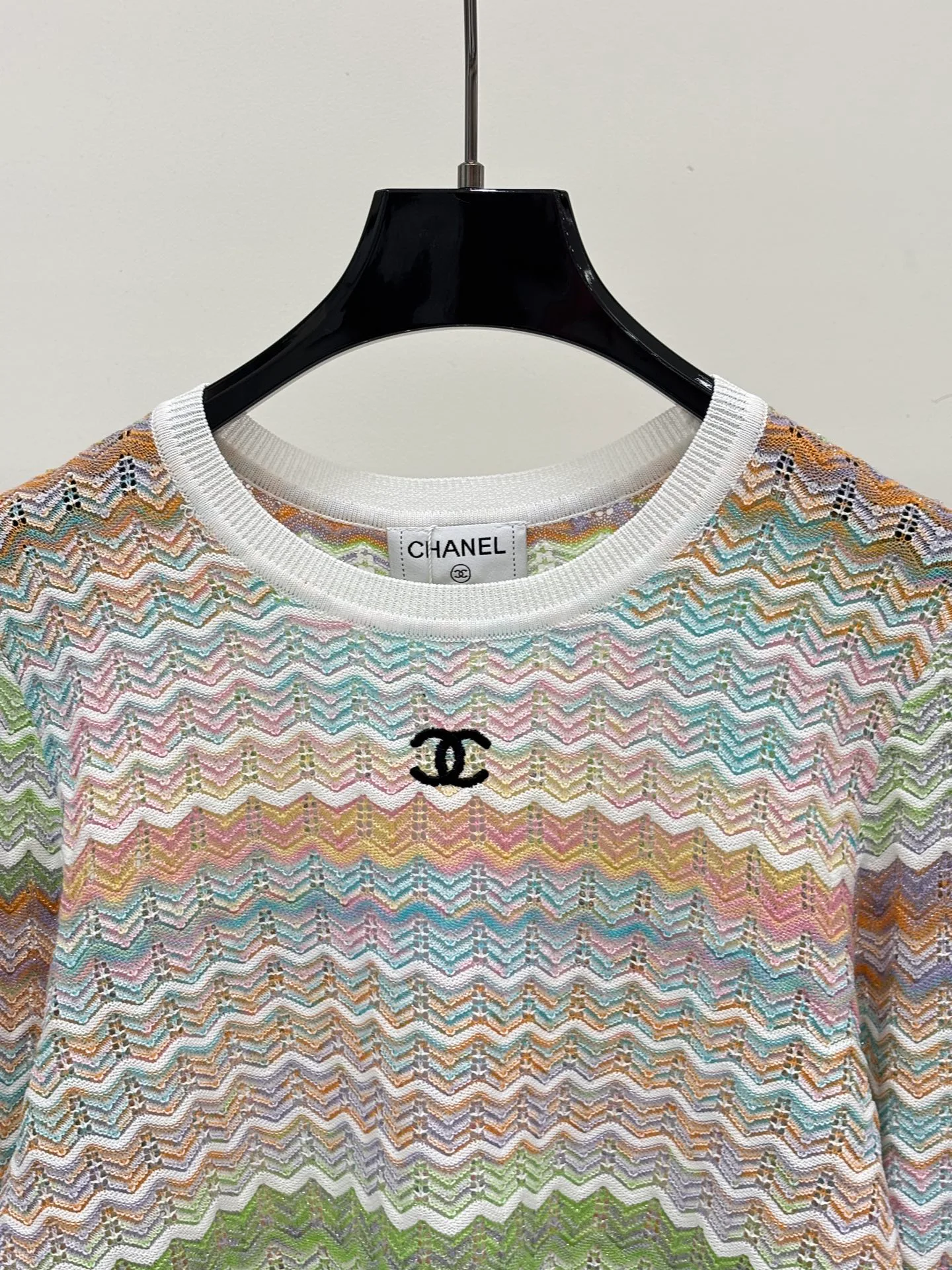 Women's Jumpers And Sweaters CHANEL 18137923