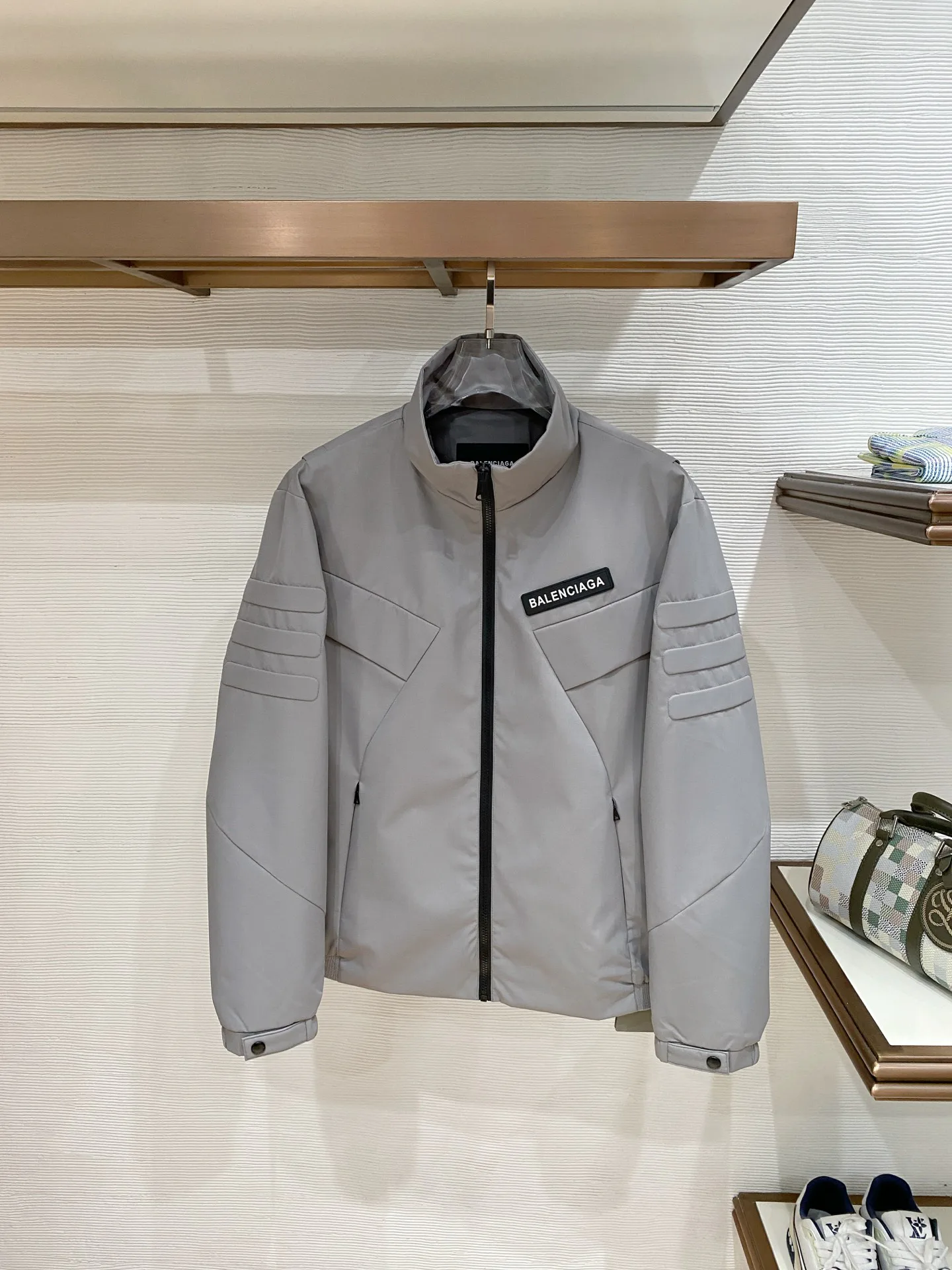 Men's Jackets And Down Jackets BALENCIAGA 18140564