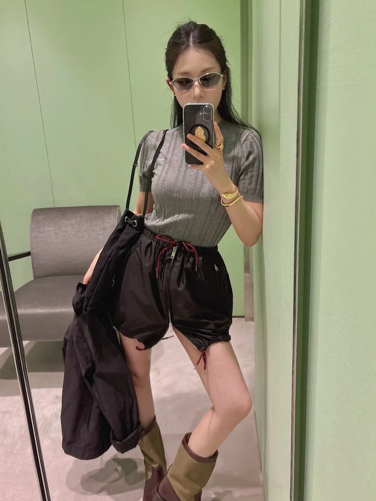 Women's T-Shirts PRADA 18019073