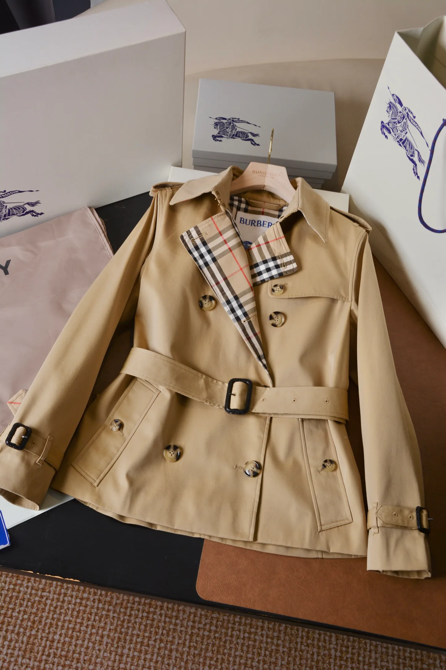 Women's Trench Coats BURBERRY 18512845