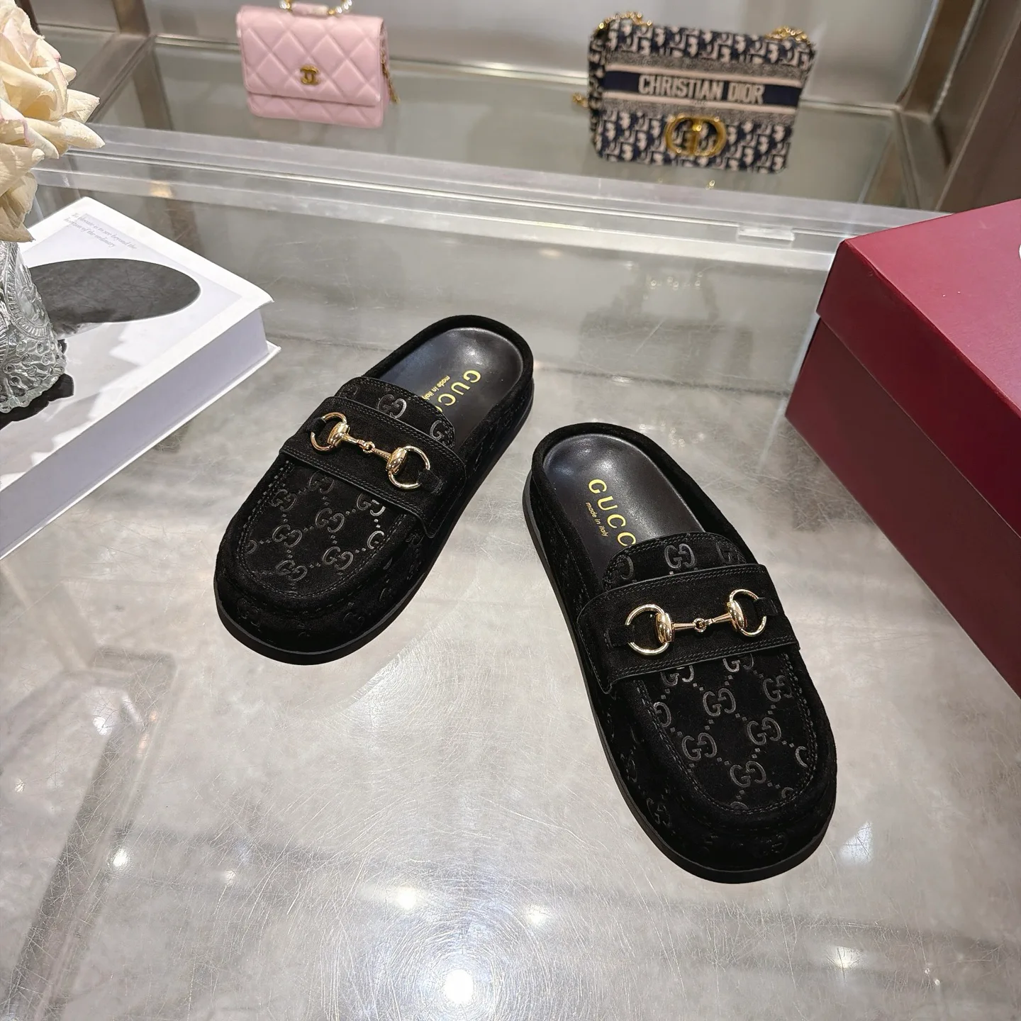 Women's Mules And Clogs GUCCI 18104610
