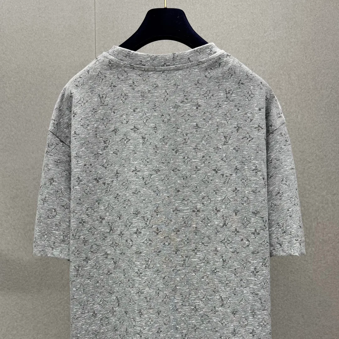 Men's T-Shirts LOUIS VUITTON 17907571