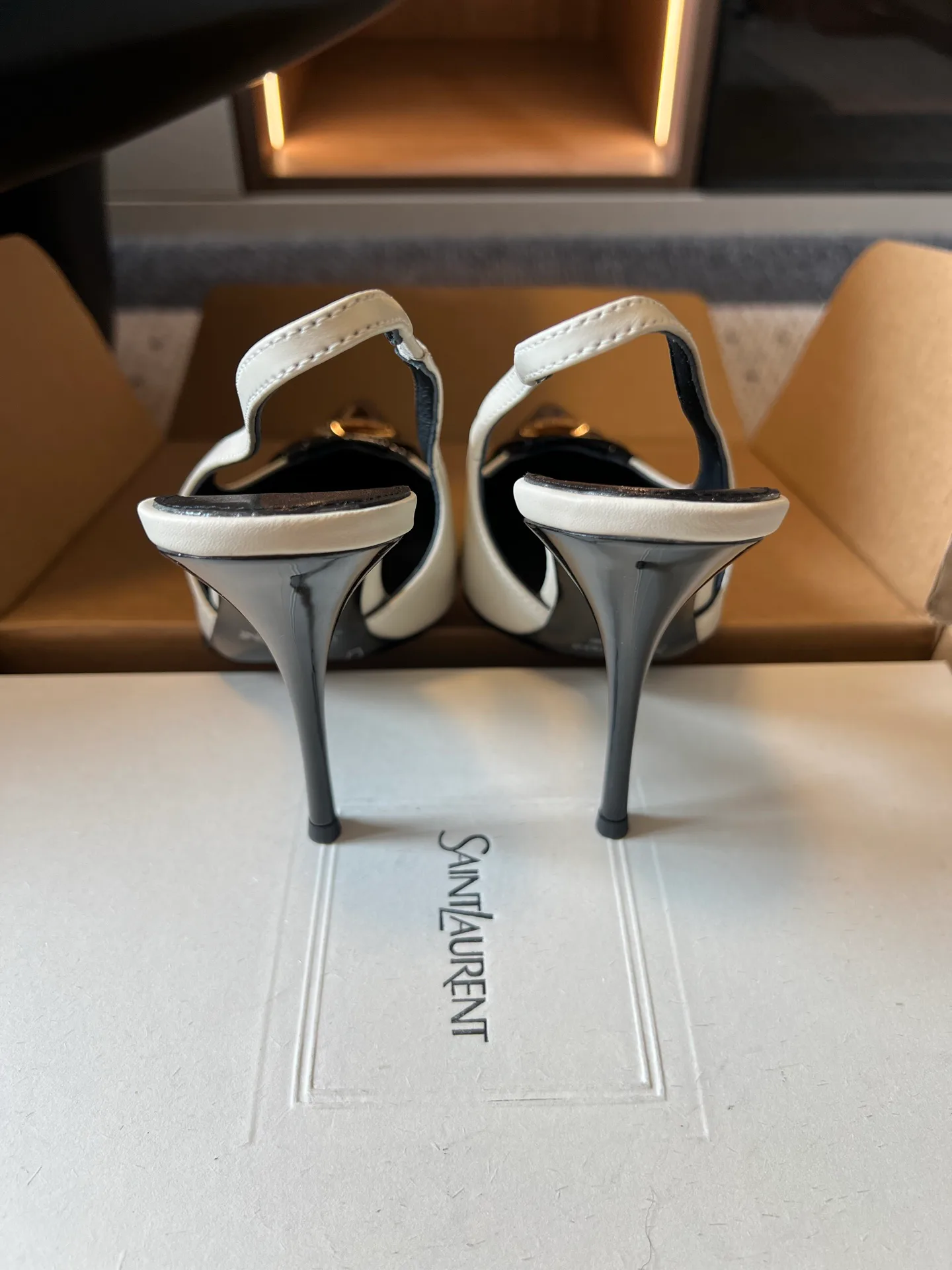 Women's Heels SAINT LAURENT 17360163