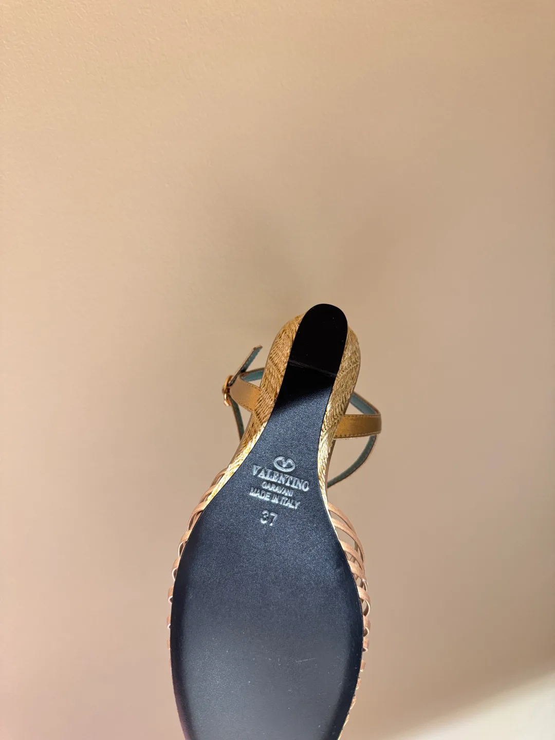 Women's Open-Toe Sandals VALENTINO 17968673