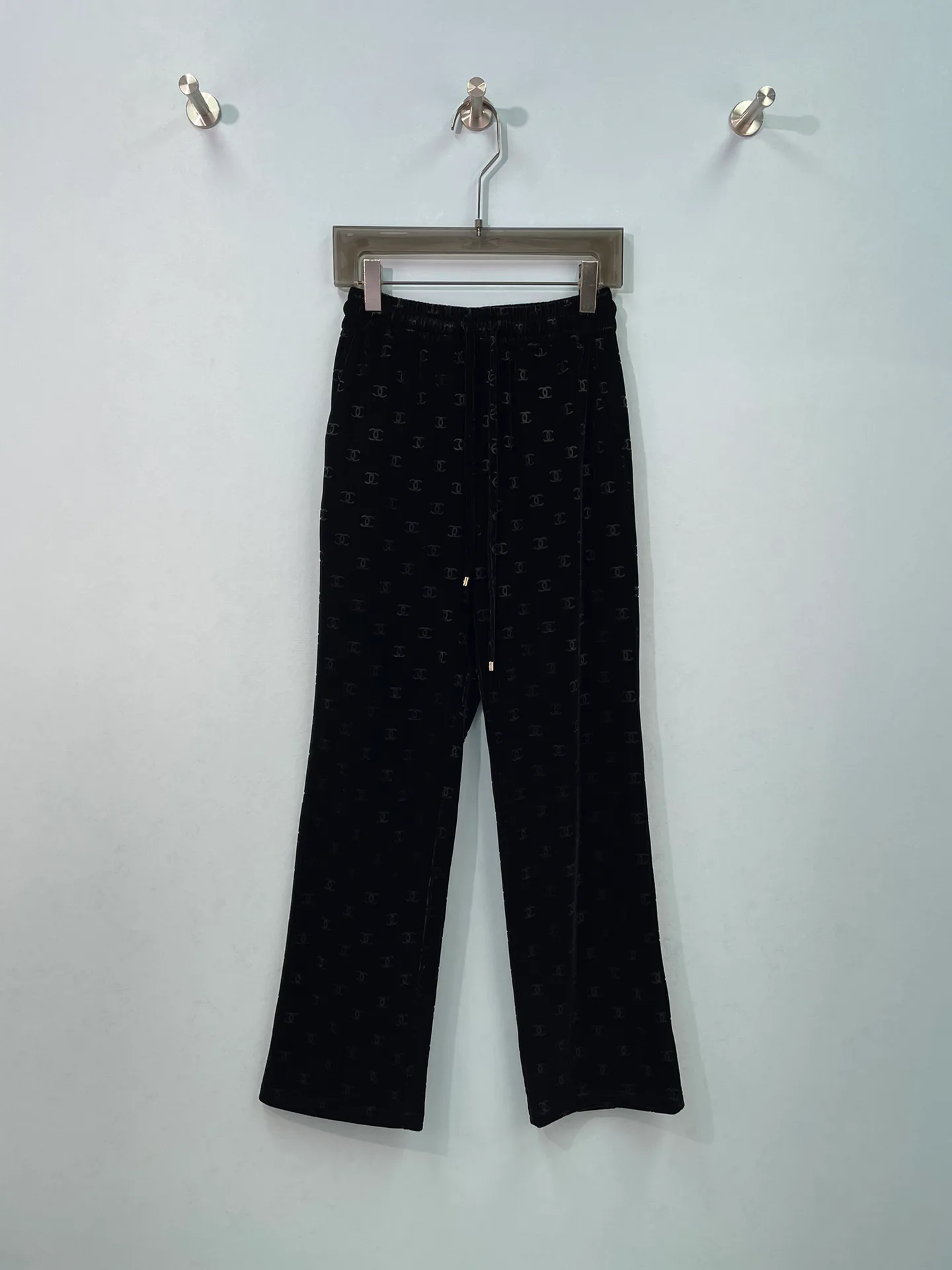 Women's Trousers CHANEL 18308609