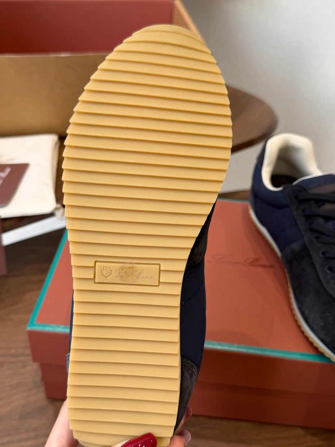 Women's Sneakers LORO PIANA 17535464