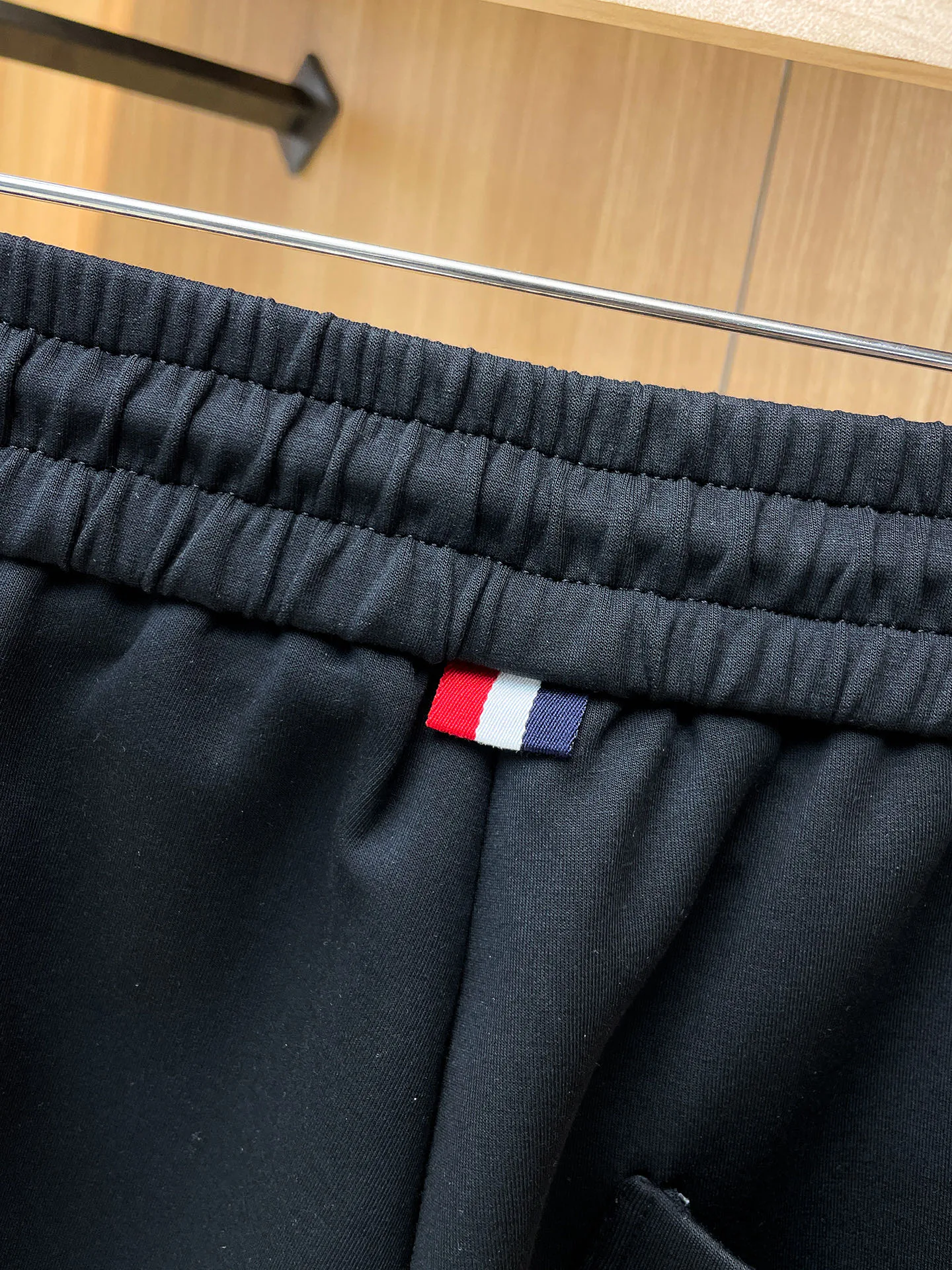 Men's Trousers MONCLER 18499628