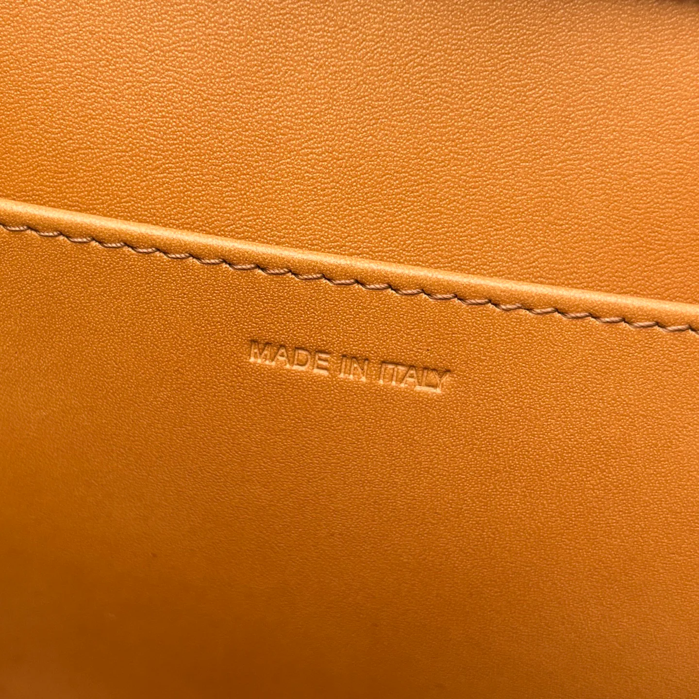 Women's Classic Handbags CELINE 18223206
