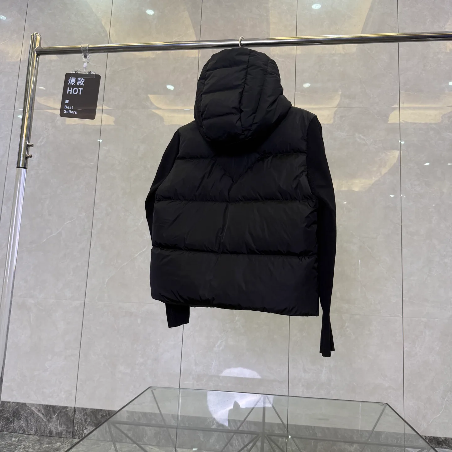 Women's Jackets And Down Jackets CANADA GOOSE 17949544