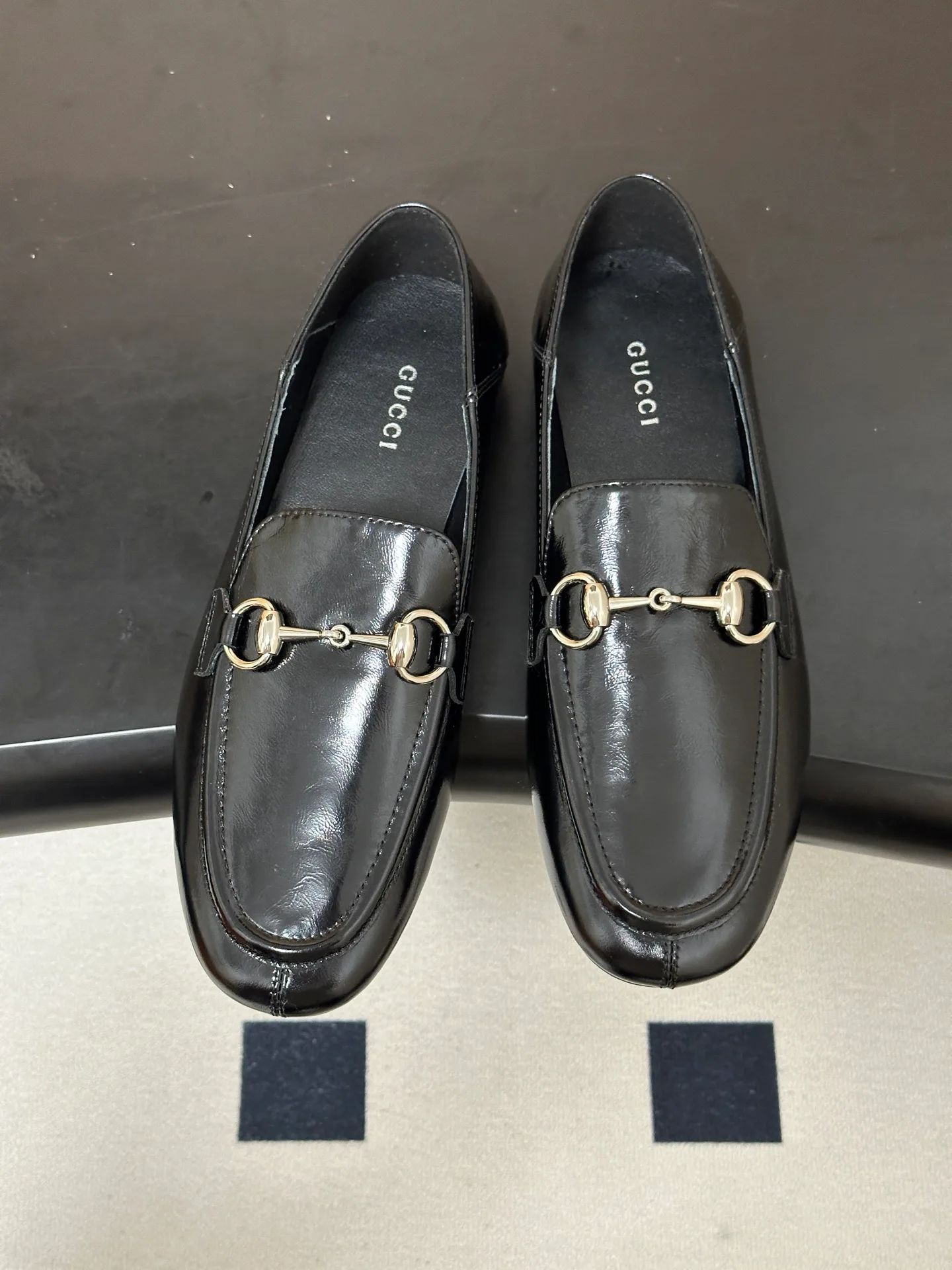 Women's Loafers And Moccasins GUCCI 18049744