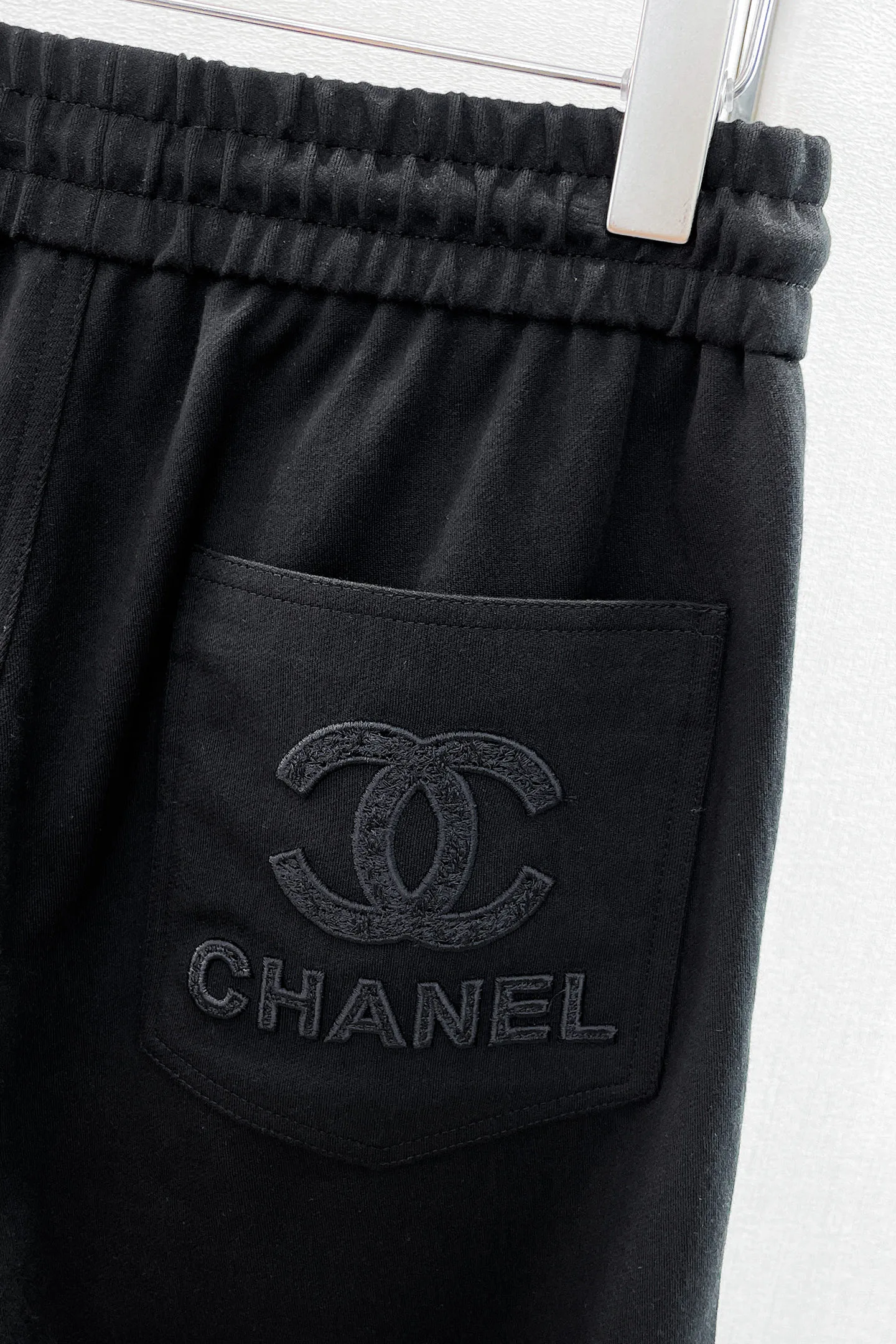 Men's Trousers CHANEL 18345683