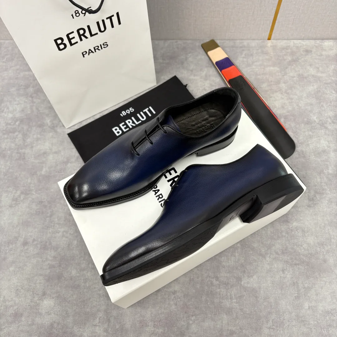 Men's Loafers And Dress Shoes BERLUTI 18117452