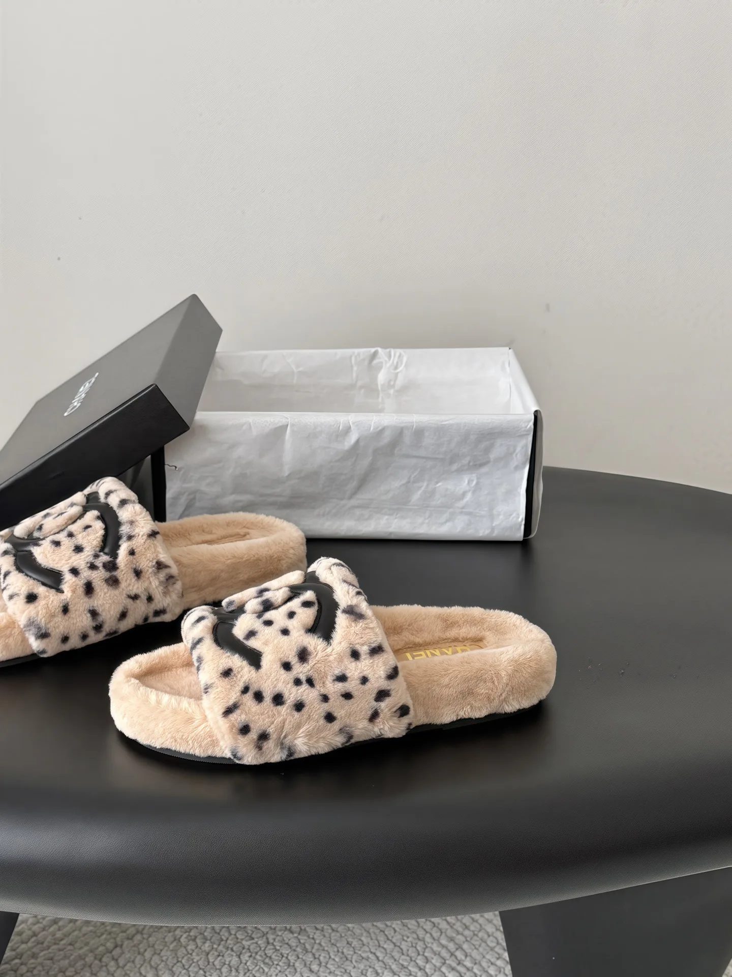 Women's Slippers CHANEL 18011848
