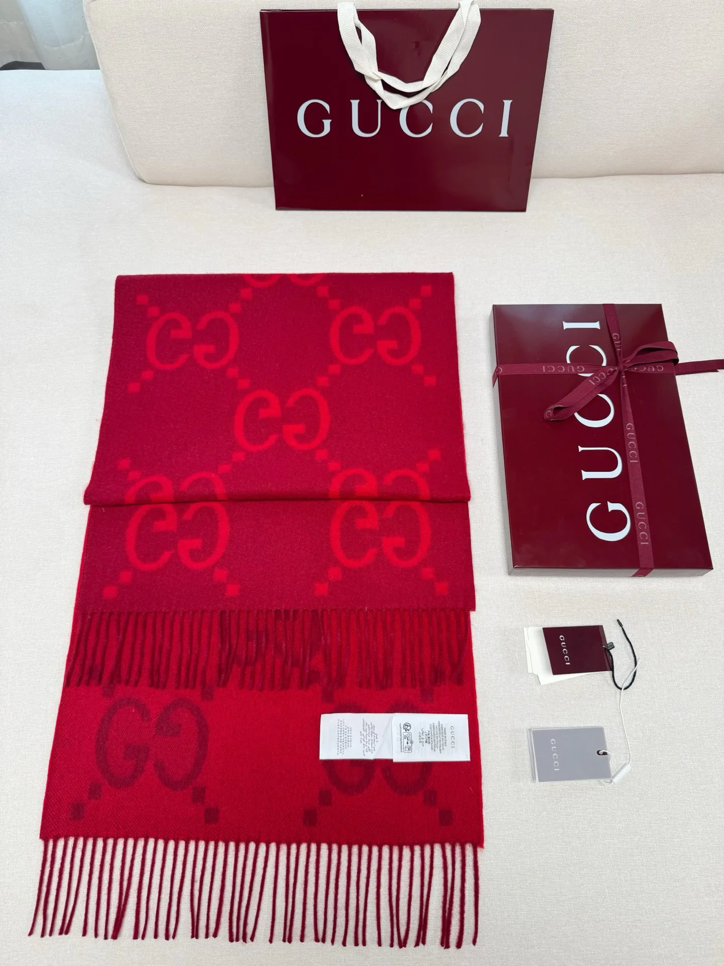 Scarves GUCCI 17882816