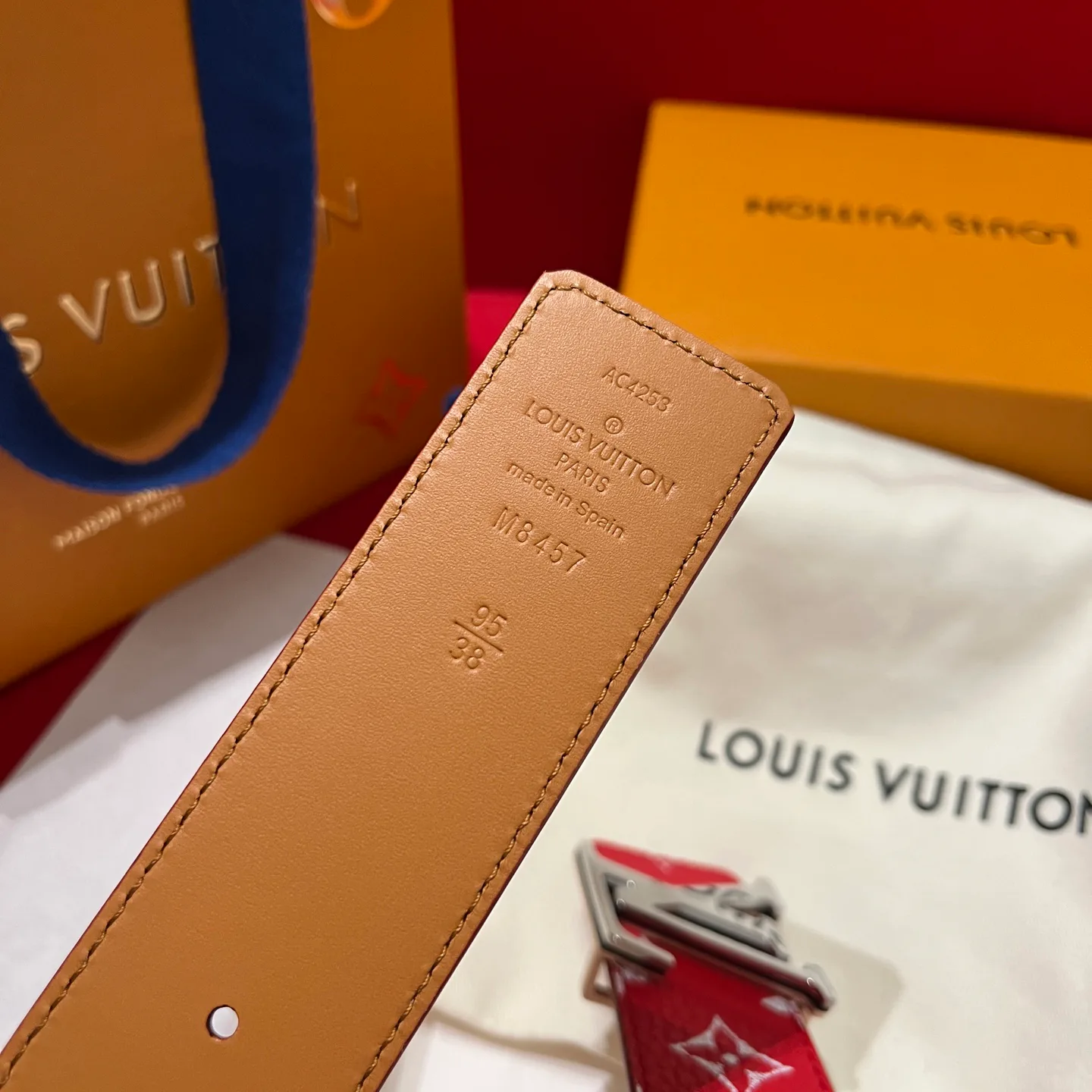 Belts LOUIS VUITTON 17645324
