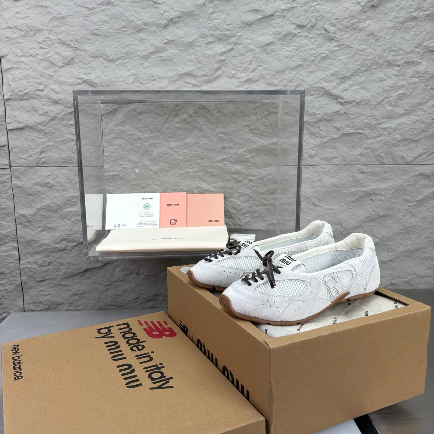 Women's Sneakers MIU MIU 18351575