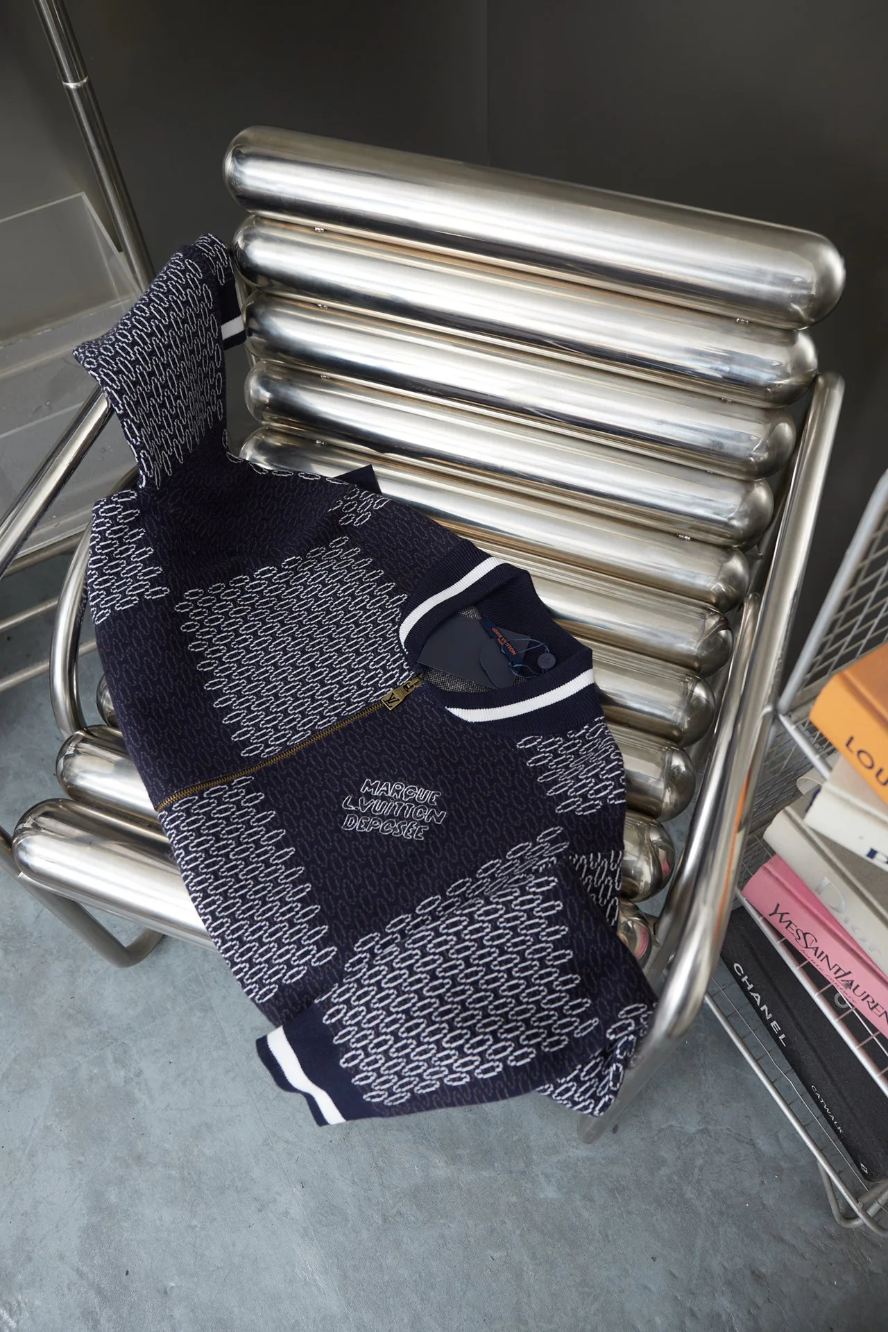 Men's Jumpers And Sweaters LOUIS VUITTON 18369002
