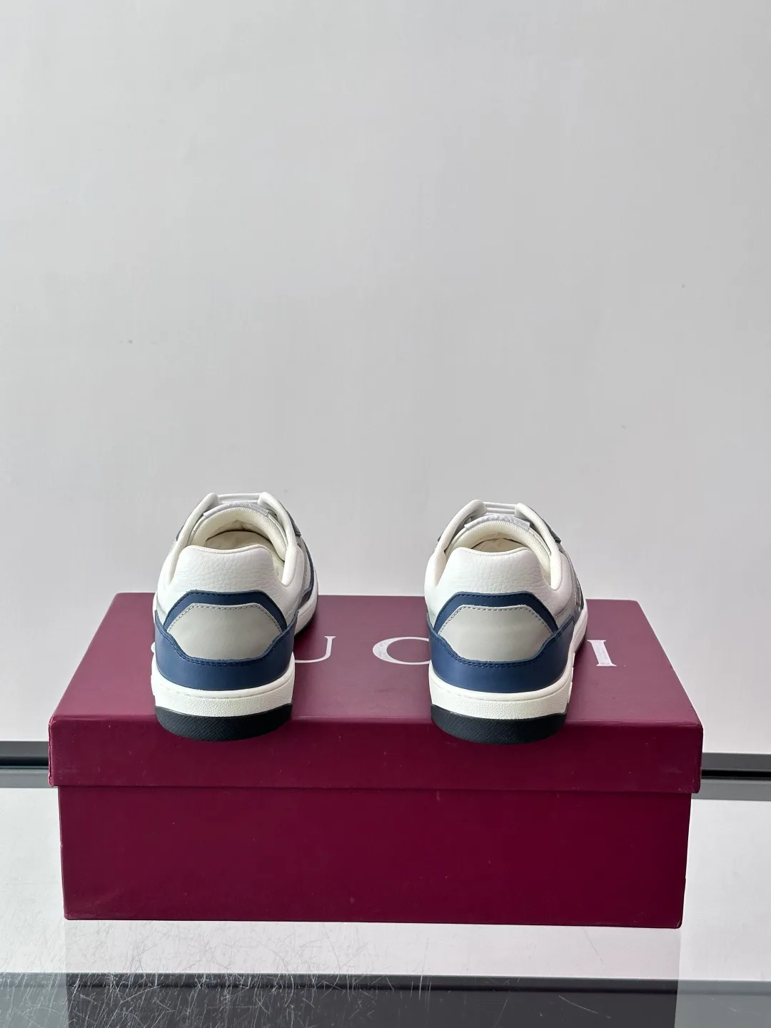 Men's Sneakers GUCCI 18102703