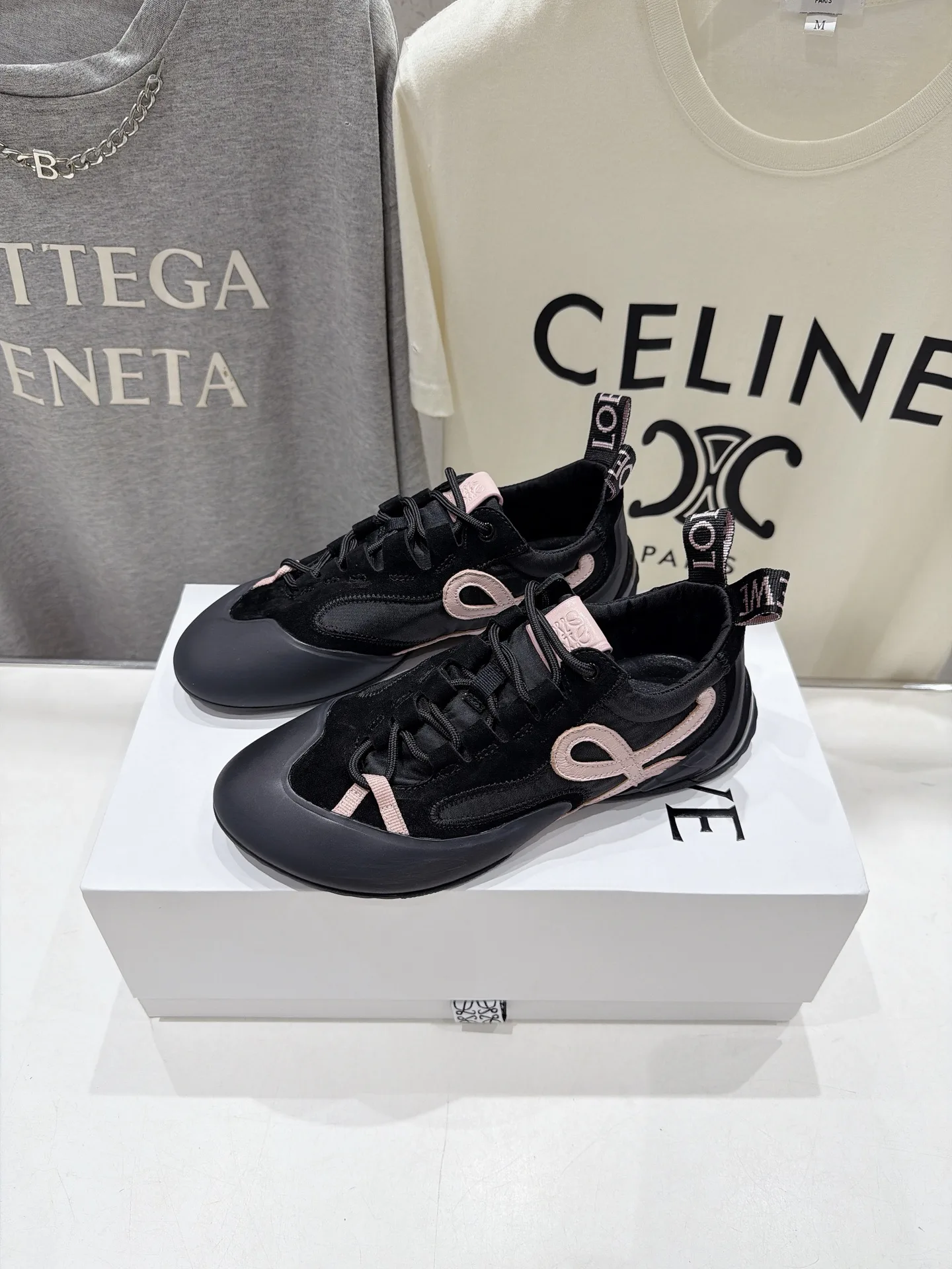 Women's Sneakers LOEWE 17785333
