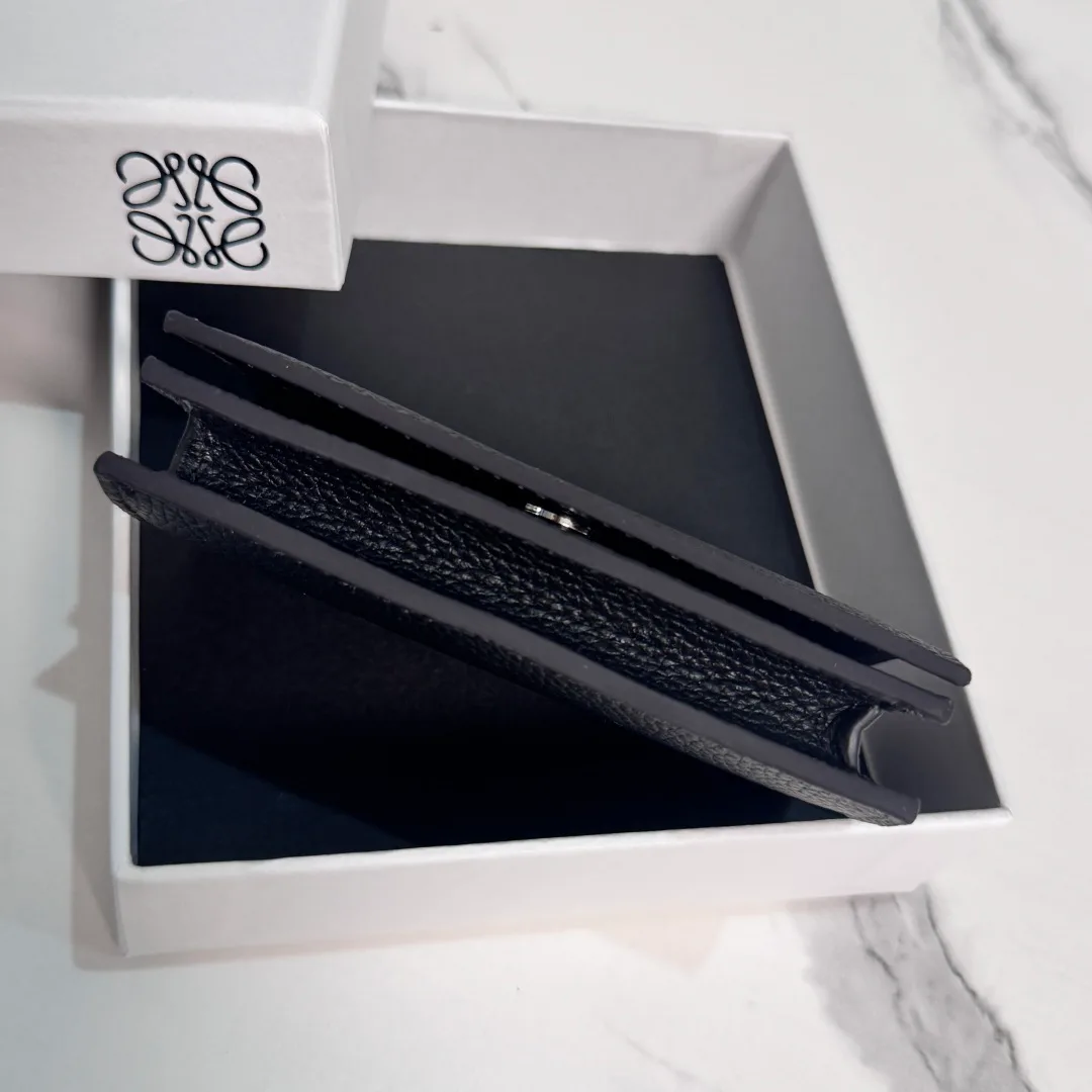 Women's Clutches LOEWE 17927444