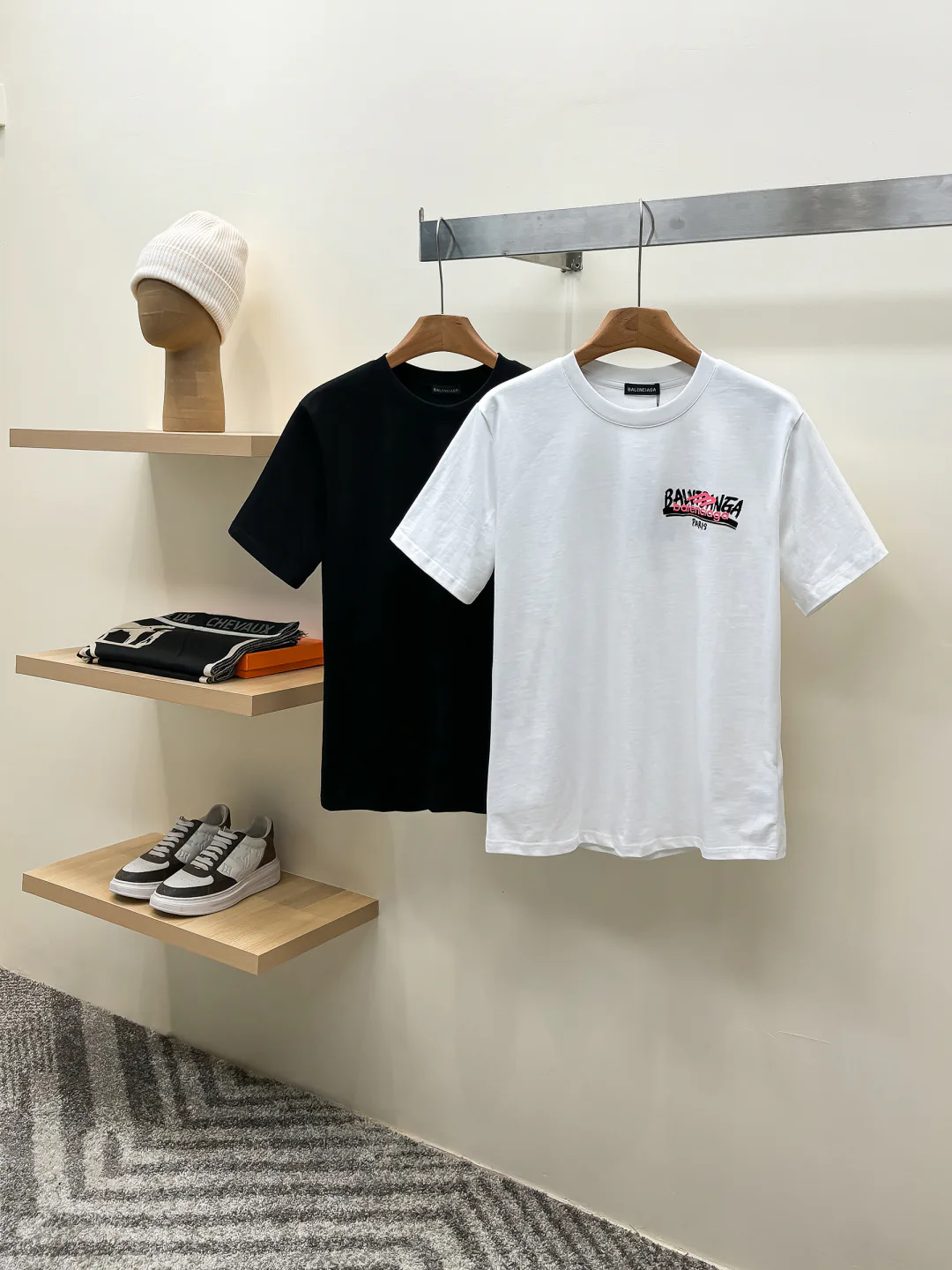 Men's T-Shirts BALENCIAGA 18499324